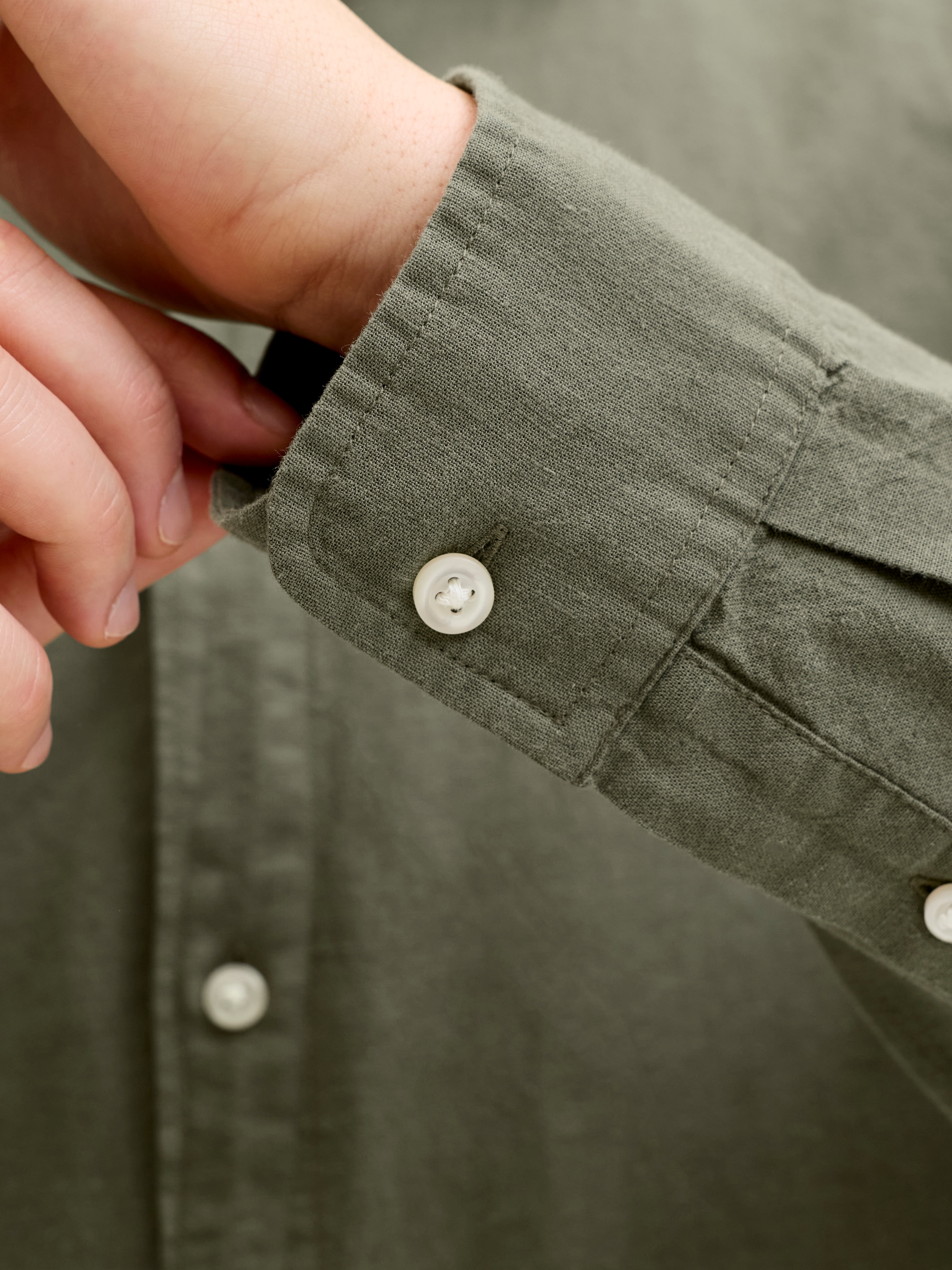 Jack & Jones Langarmhemd »JJEBREEZE LINEN BLEND SHIRT L/S SN« mit Knopfleiste