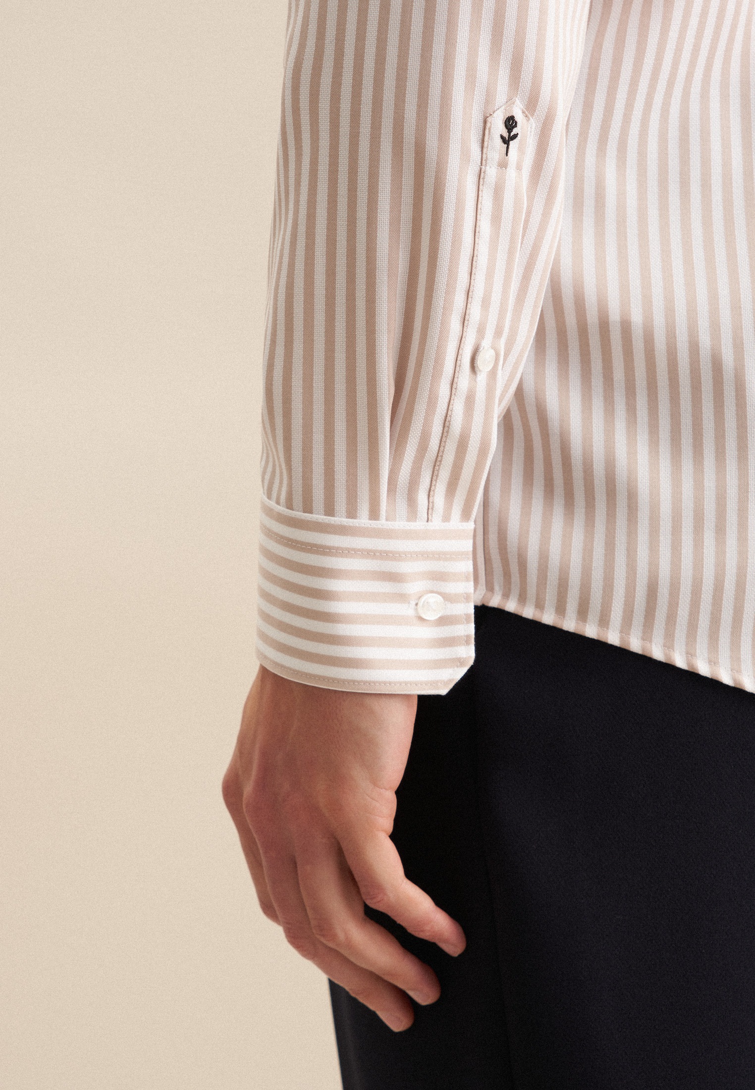 seidensticker Businesshemd »Schwarze Rose« Regular 1/1 Kentkragen Gestreift