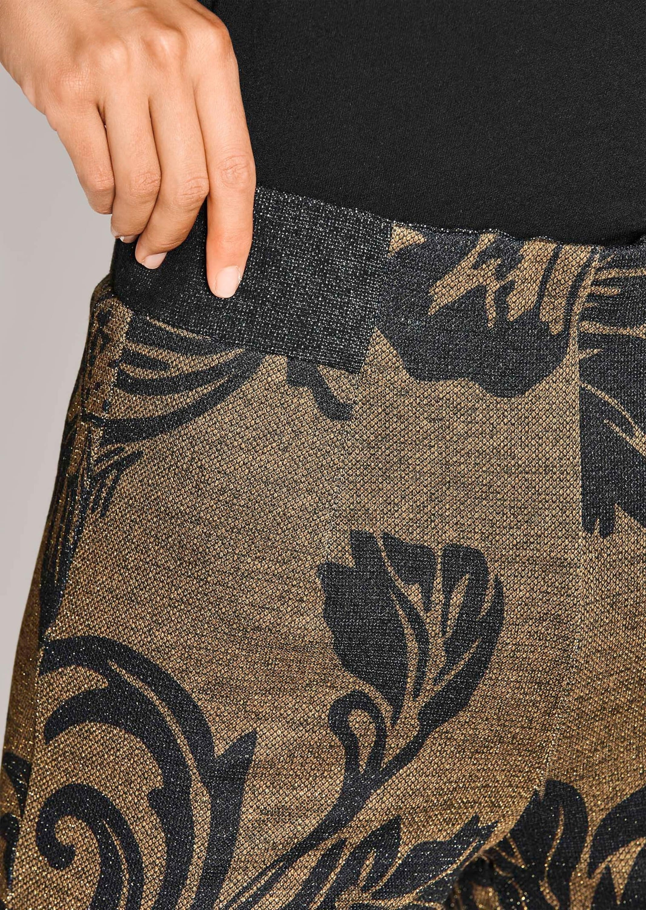 MADELEINE Jerseyhose »Jacquardhose Jacquardhose mit floralem Muster«