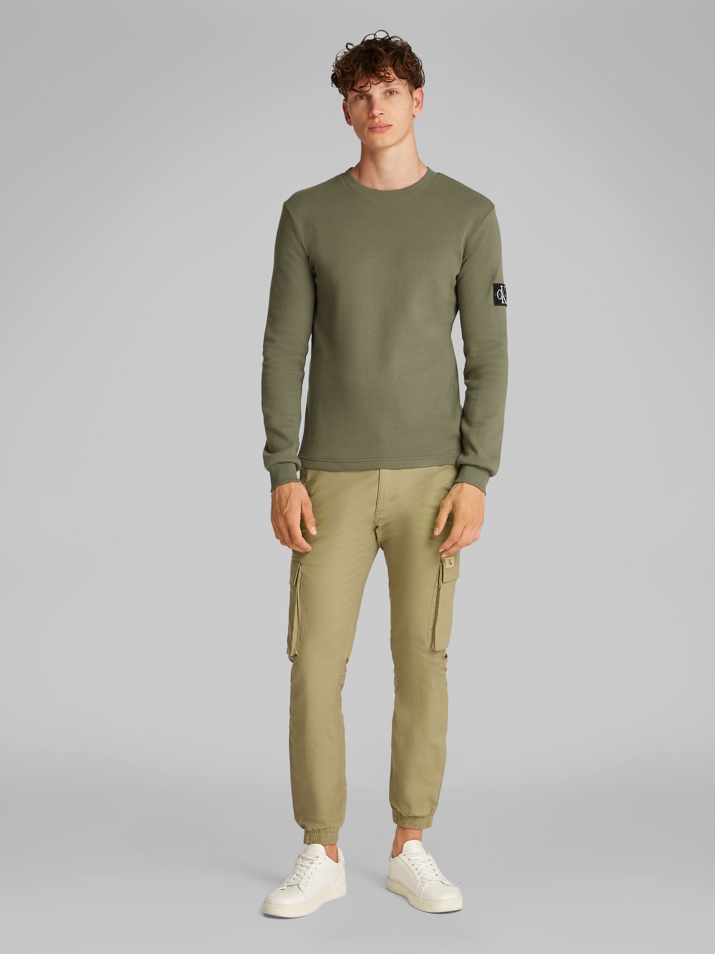 Calvin Klein Jeans Langarmshirt »BADGE WAFFLE LS TEE«, mit Logopatch