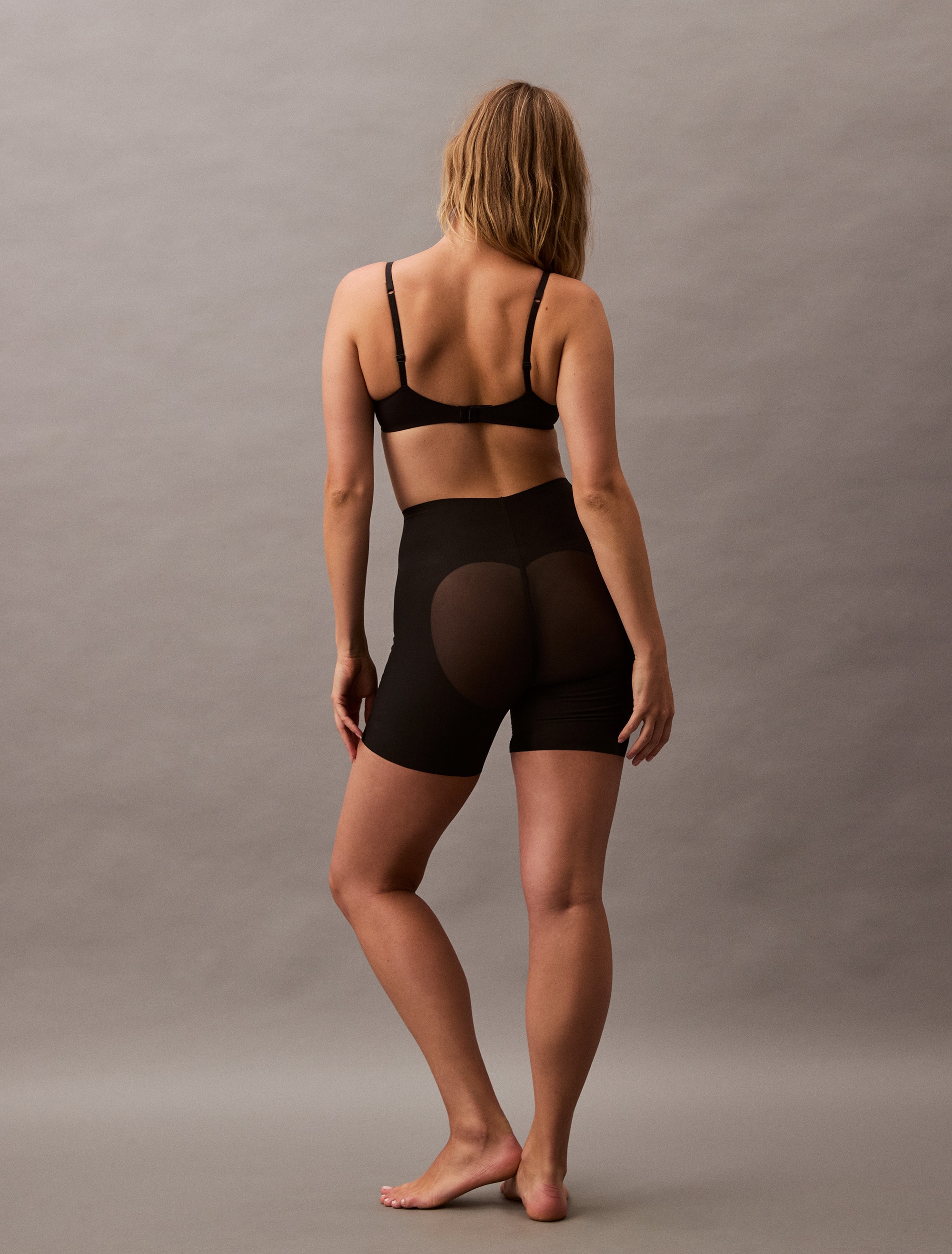 Calvin Klein Underwear Formpants »SCULPT FIRM THIGH SLIMMER SHORT«, mit Mesh-Einsätzen, shapewear