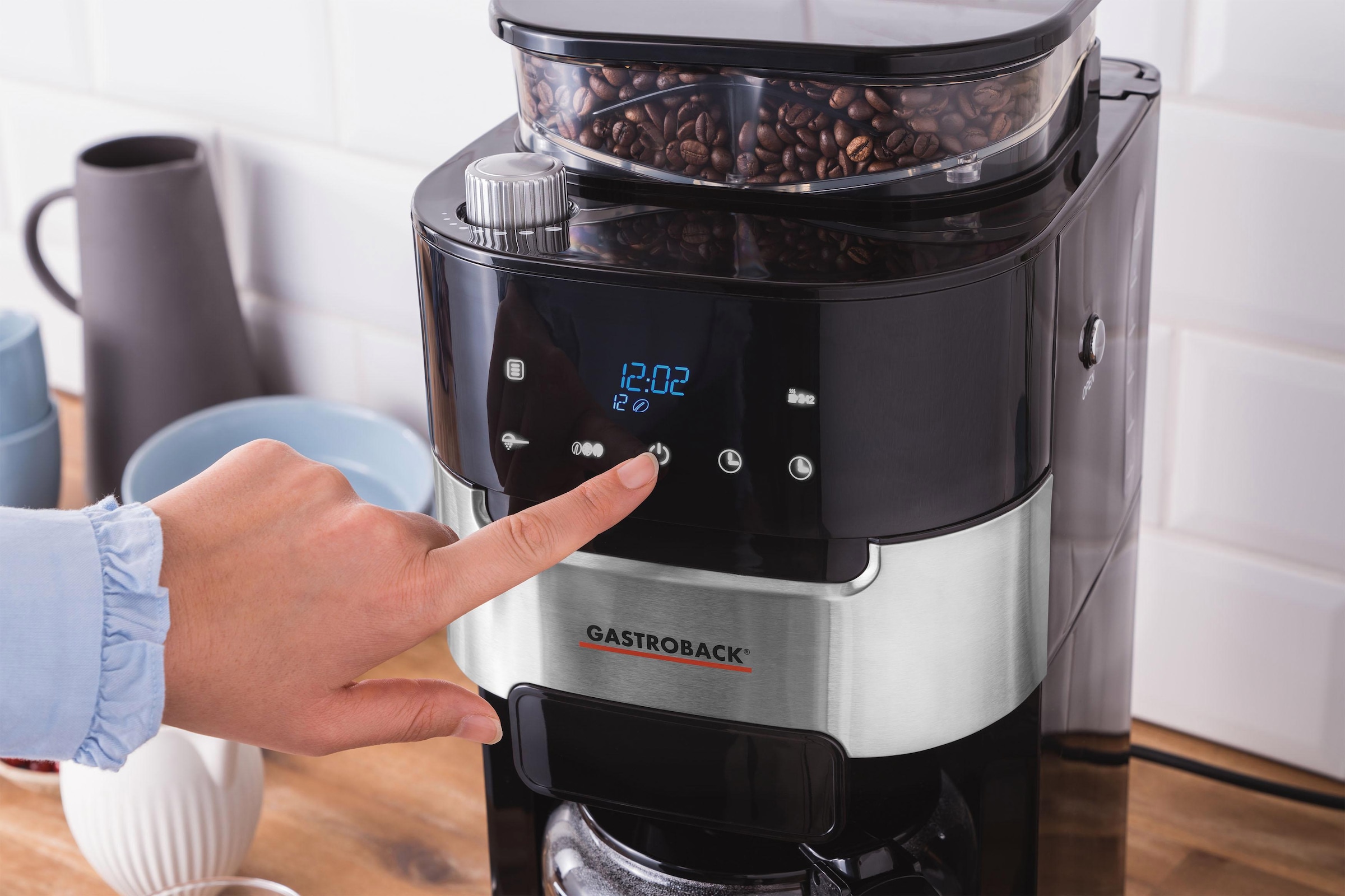 Gastroback Kaffeemaschine mit Mahlwerk »Grind & Brew Pro 42711« 1,5 l Kaffeekanne Permanentfilter Timerfunktion, auch für Kaffeepulver verwendbar, Warmhaltefunktion