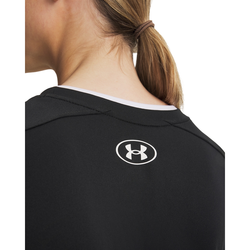 Under Armour® Trainingsshirt »UA W CH. TRAIN SS« für Fußball, leichtes Material, atmungsaktiv, schnell trocknend