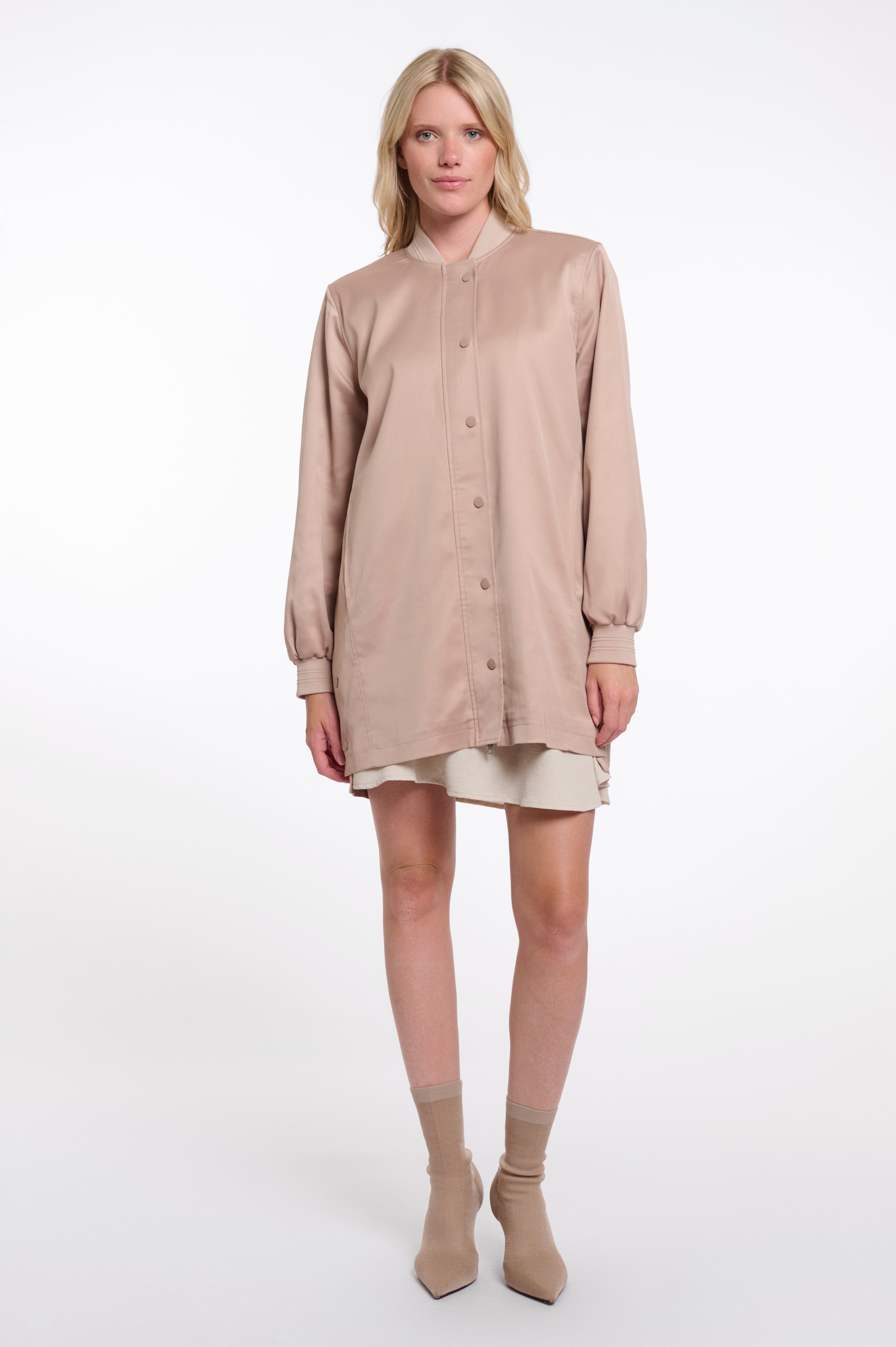 Rino & Pelle Langjacke »PINA« ohne Kapuze lang, mit seidigem Glanz und Knopfleiste