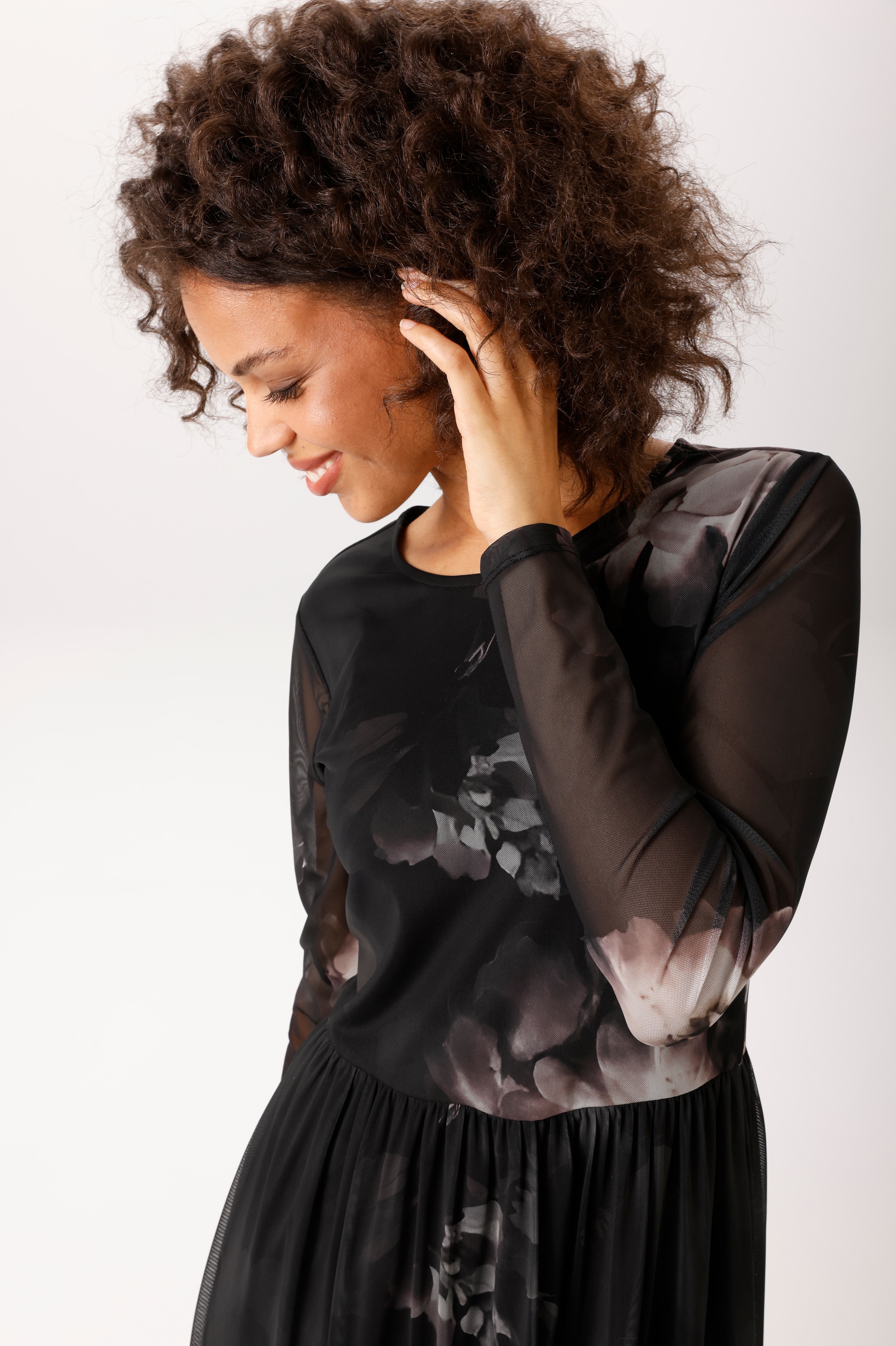 Aniston CASUAL Midikleid mit großflächigen Batik-Blüten bedruckt - NEUE KOLLEKTION
