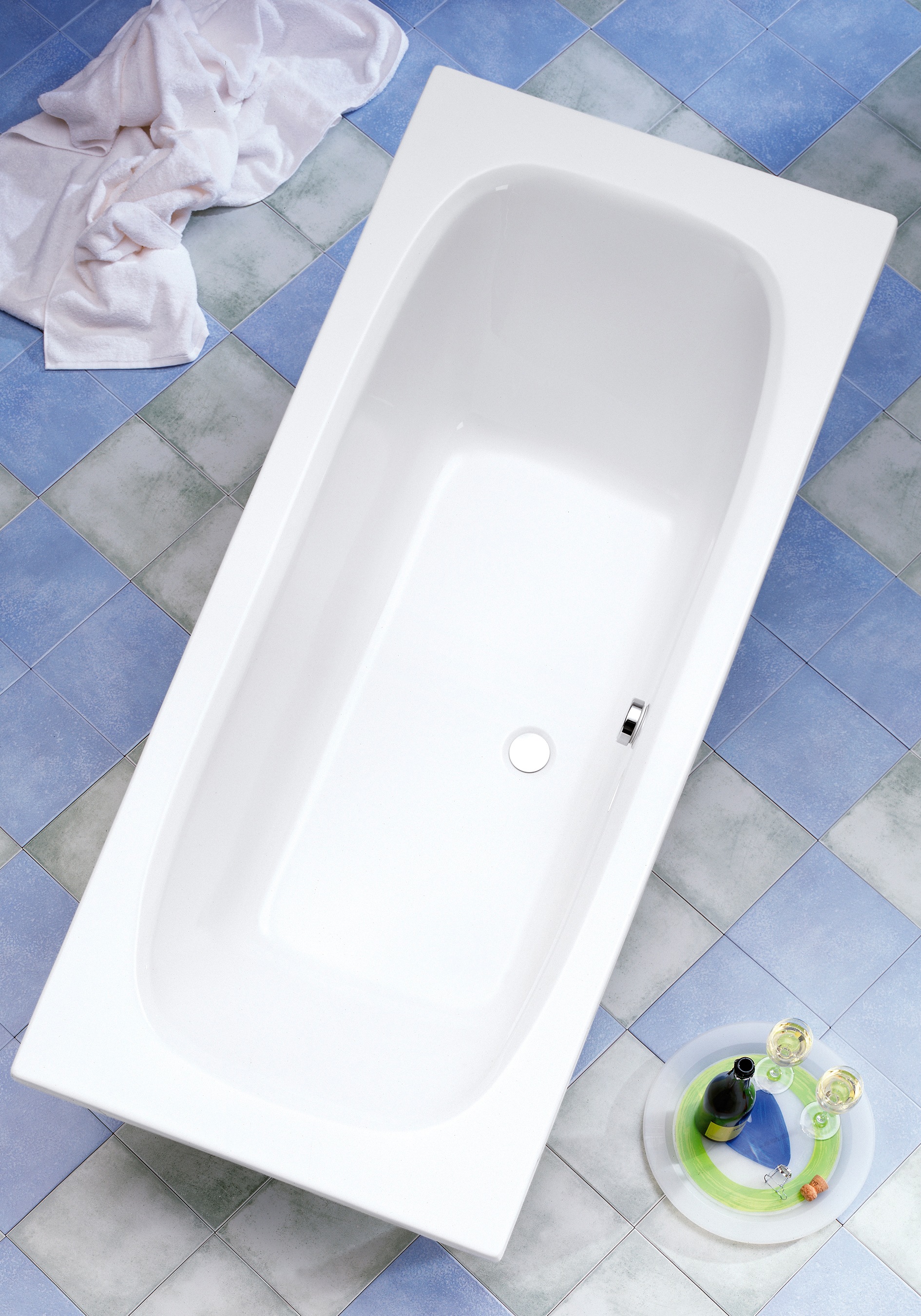 OTTOFOND Badewanne »Malta 180«, inklusive Wannenträger