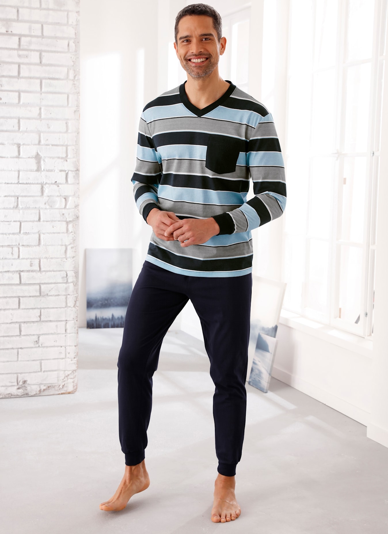 HerrenSchlafanzug in blau, Größe 52/54