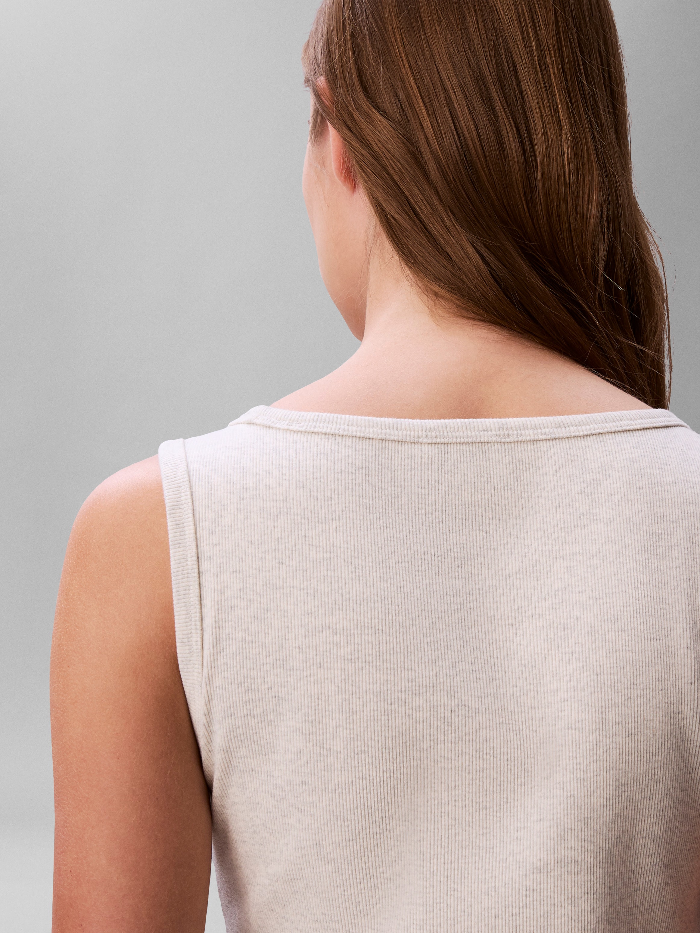 Calvin Klein Jeans Minikleid »BABY RIB WOVEN LABEL« Ohne Tasche Figurbetonte Passform mit Rundhalsausschnitt