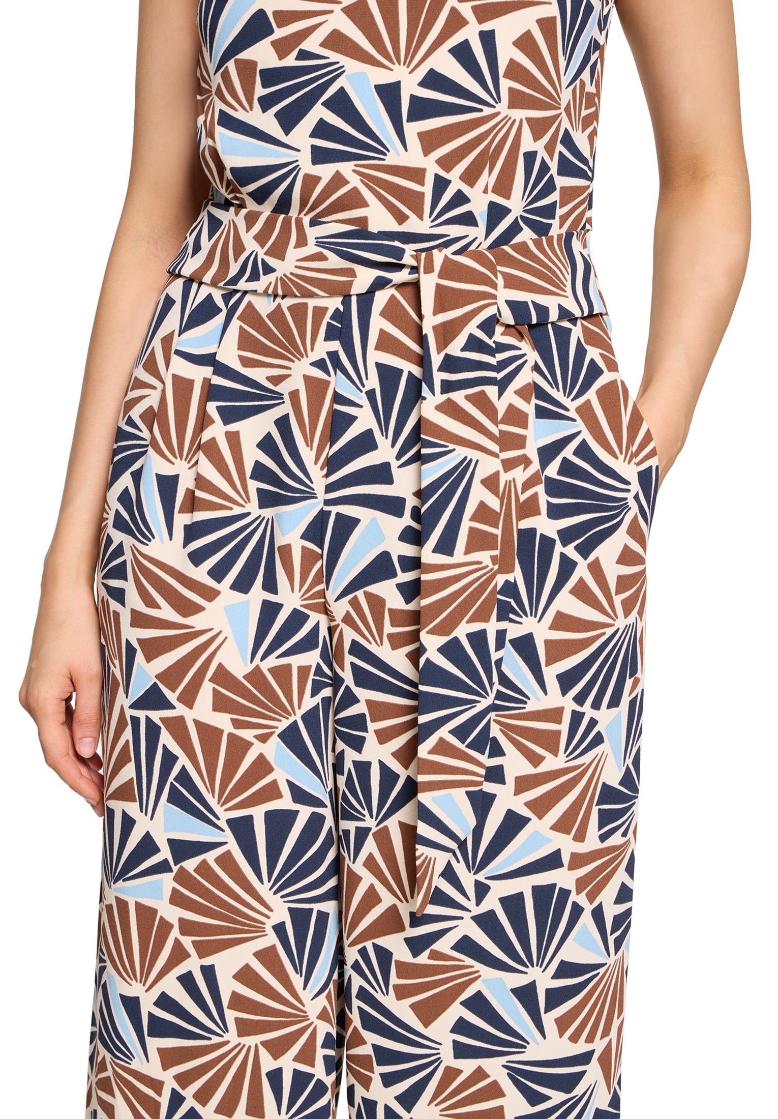 Betty&Co Jumpsuit »Jumpsuit ohne Arm«