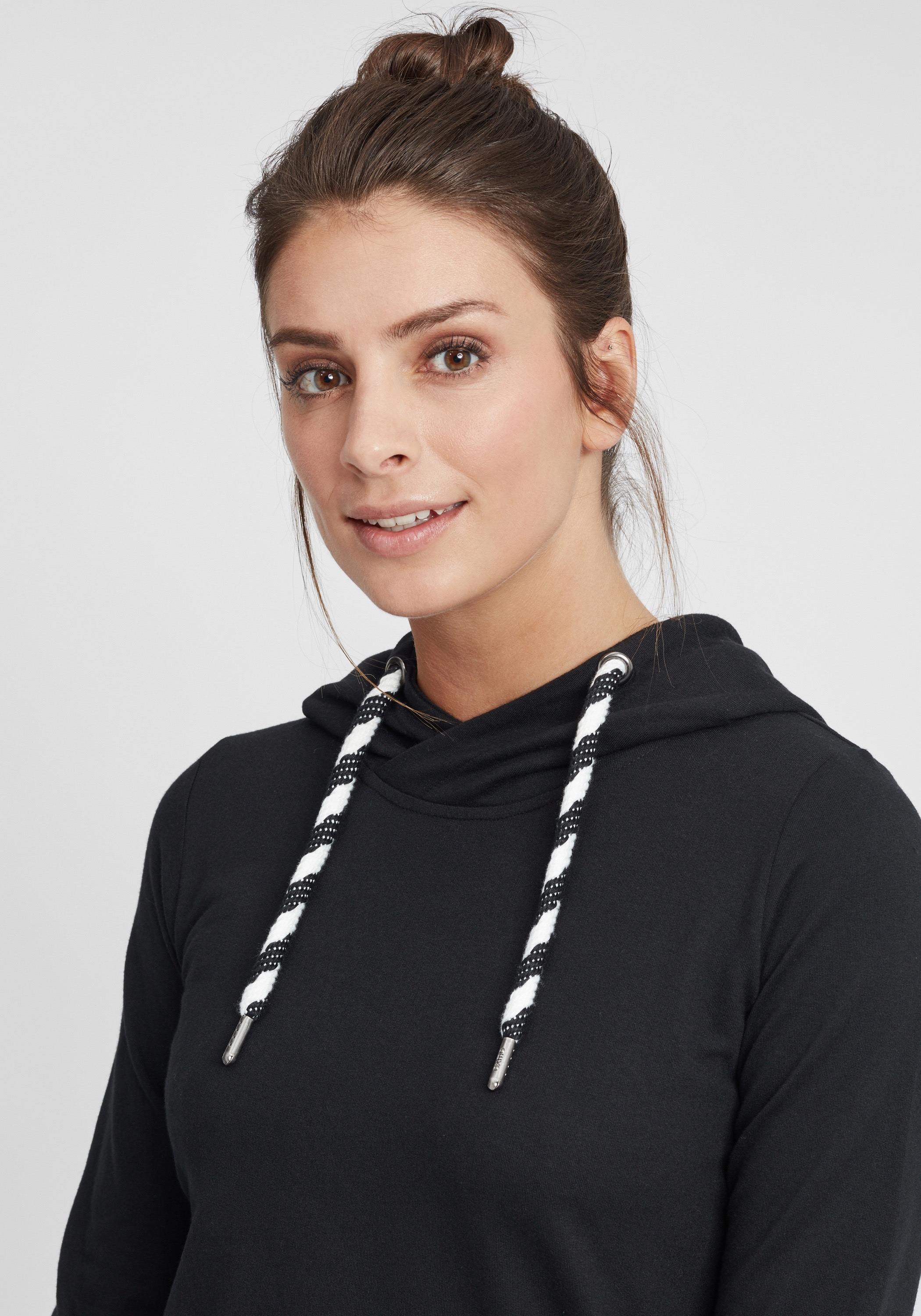 OXMO Hoodie »Hoodie OXWandy«