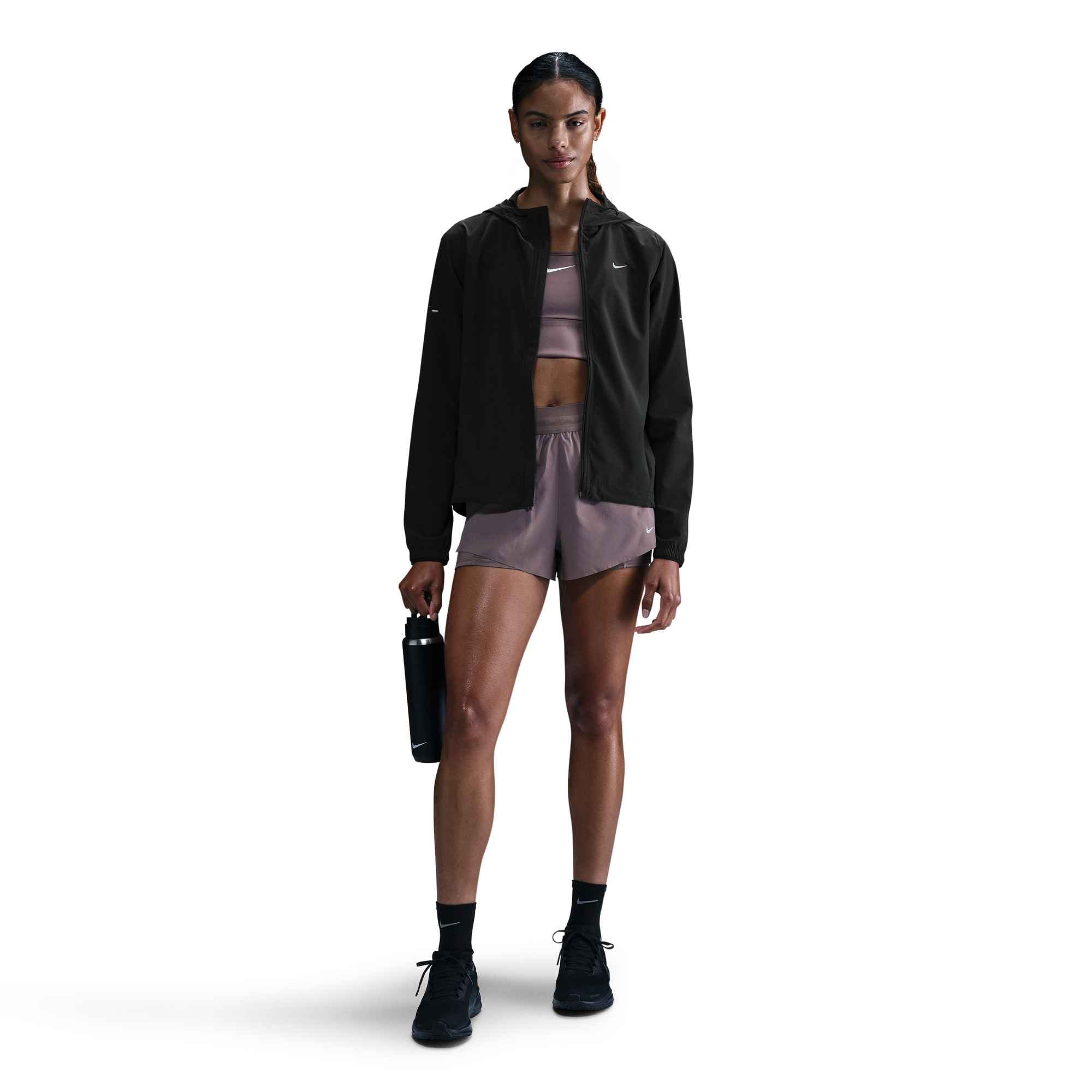 Nike Laufjacke »W NK SWIFT RPL PKBL JKT« mit Kapuze mit Kapuze und Kordelzug, atmungsaktiv, wasserabweisend, windabweisend