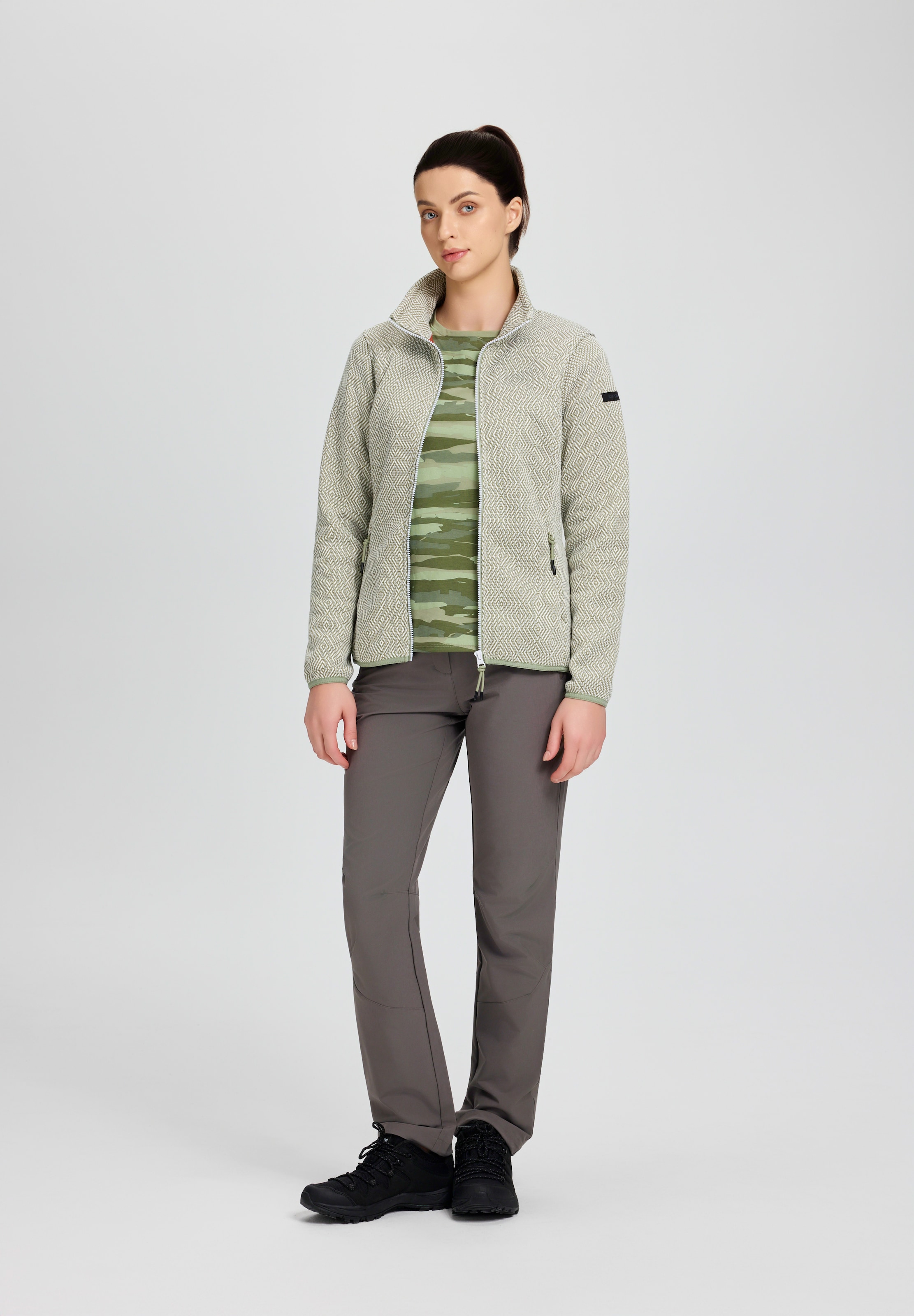 Icepeak Fleecejacke »AIKES« sportlicher Stil, für Sport- und Outdooraktivitäten