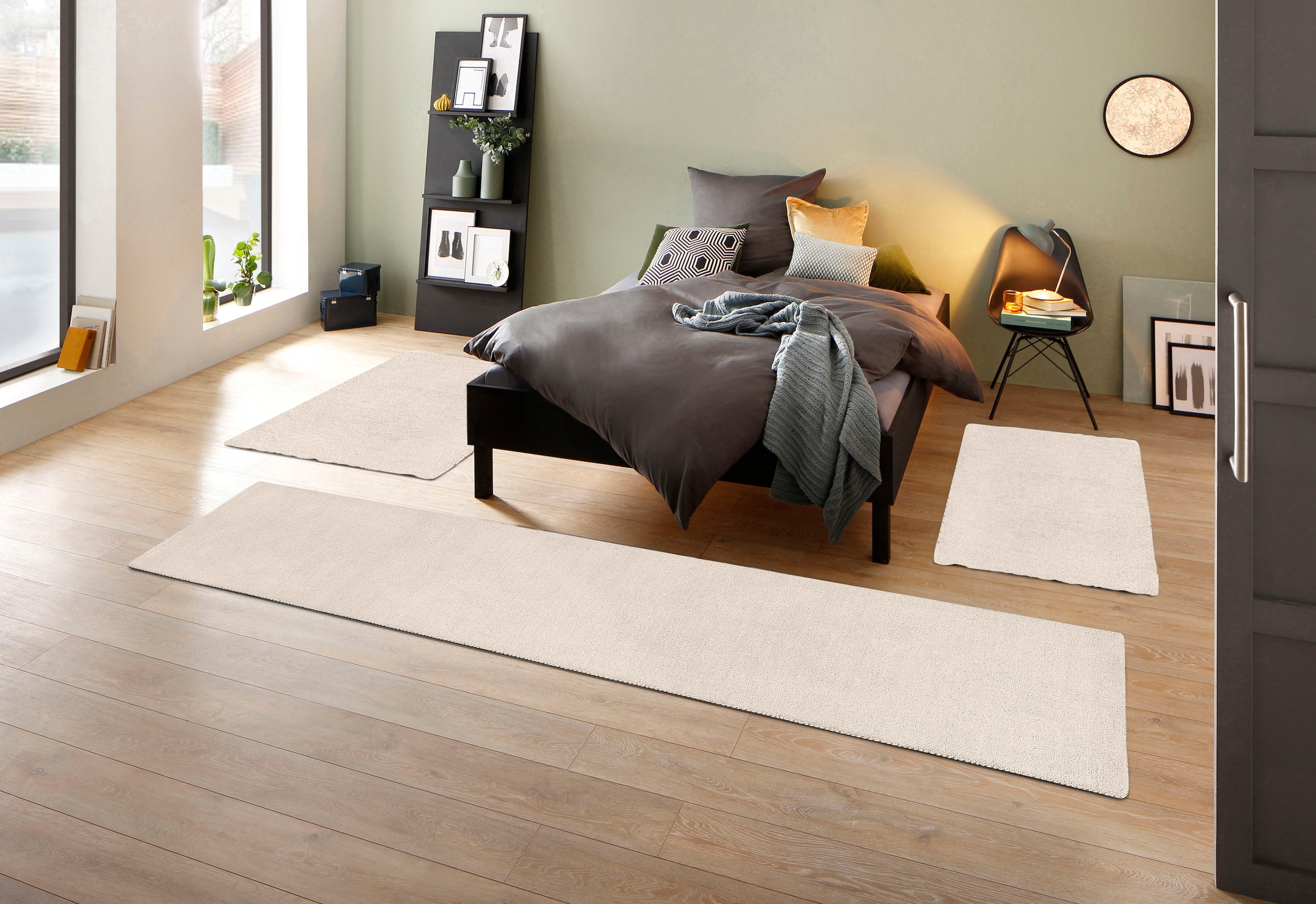 THEKO Bettumrandung »Gabbeh Uni, Handweb Teppich, meliert, reine Wolle« Höhe 14 mm 3 tlg. Bettvorleger, Uni-Farben, handgewebt, Läufer-Set, Schlafzimmer