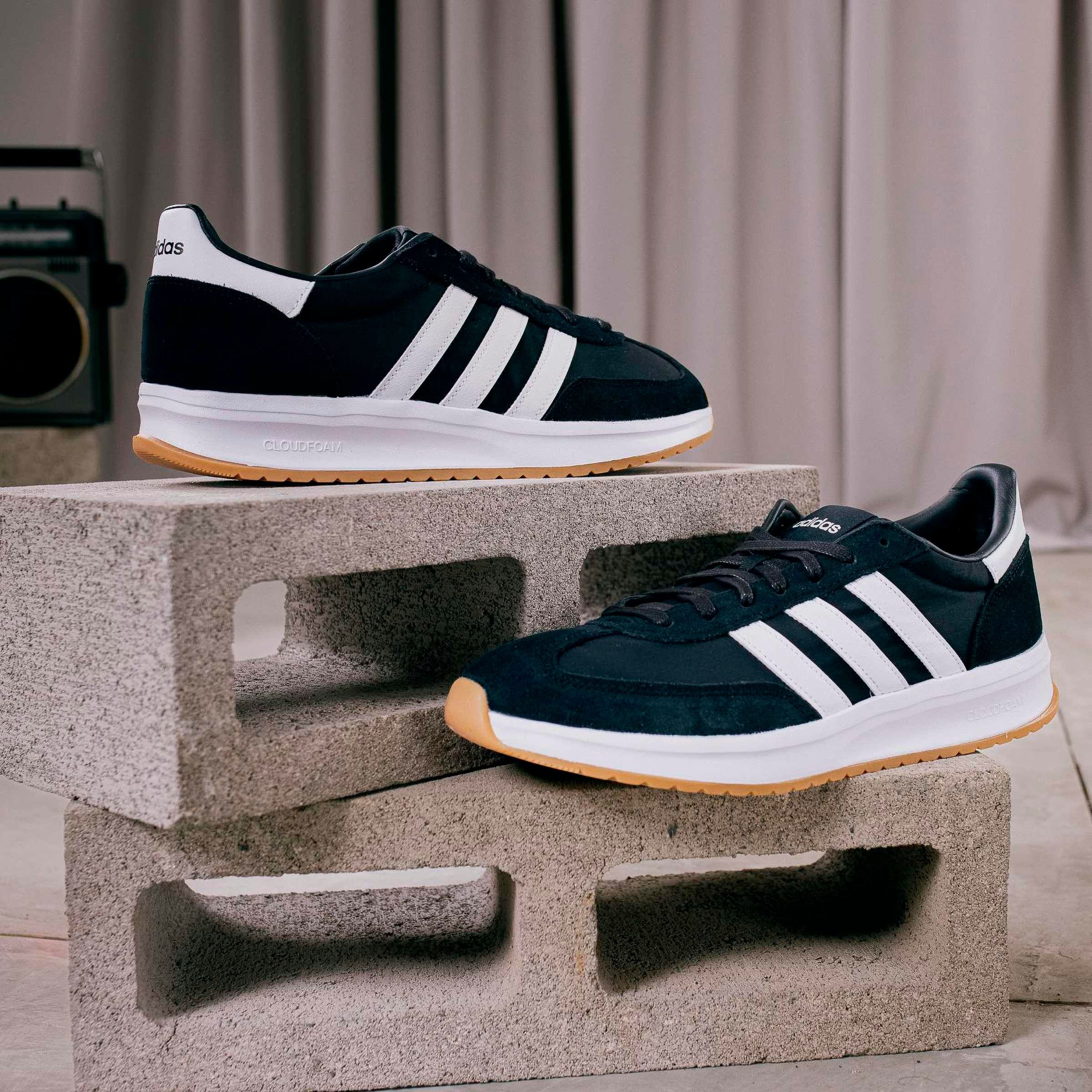 adidas Sportswear Sneaker »RUN 70S 2.0«  inspiriert vom Design des adidas SL72