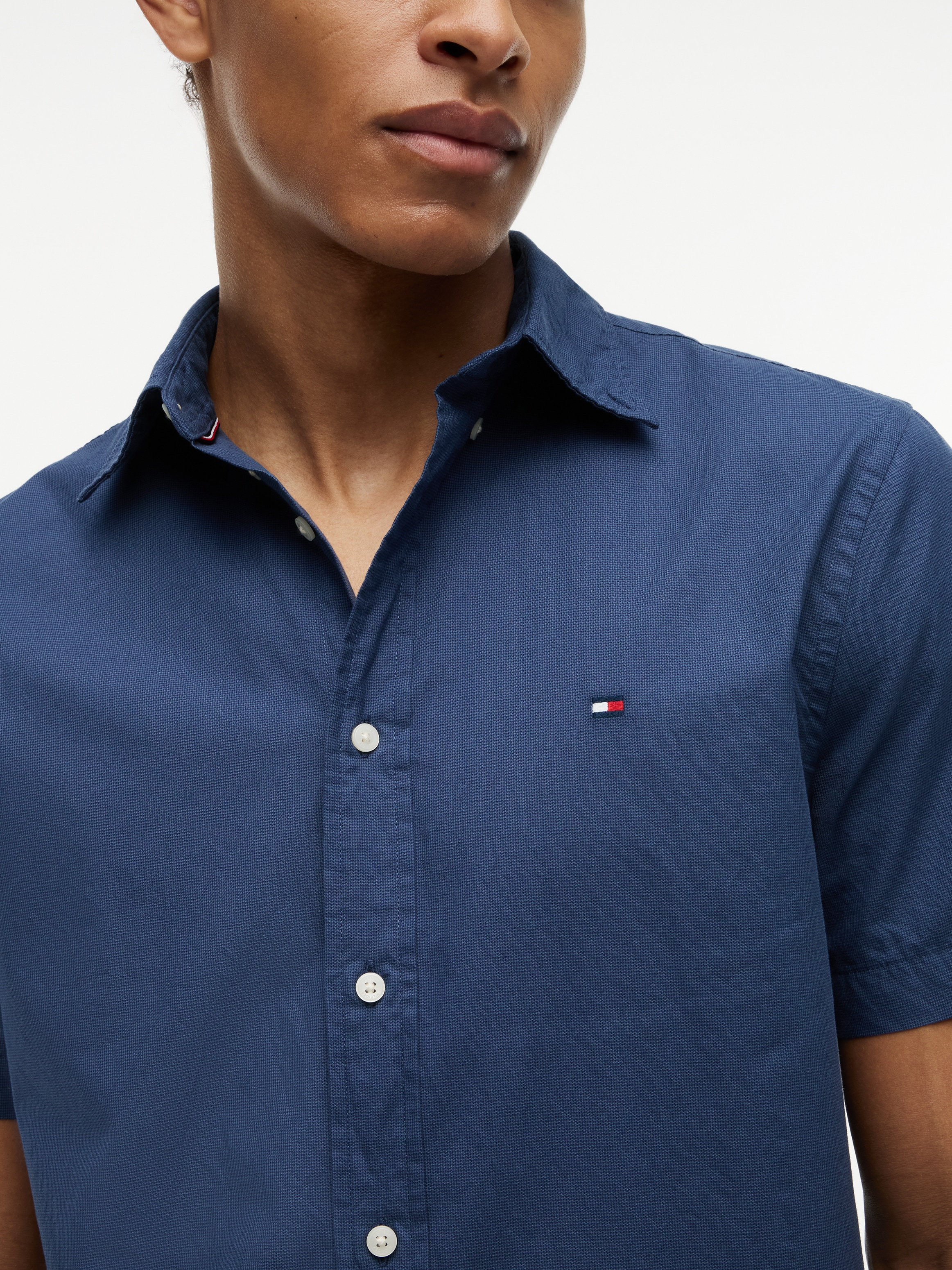 Tommy Hilfiger Kurzarmhemd »FLEX POPLIN HOUNDSTOOTH« Regular fit mit normalem Hemdkragen