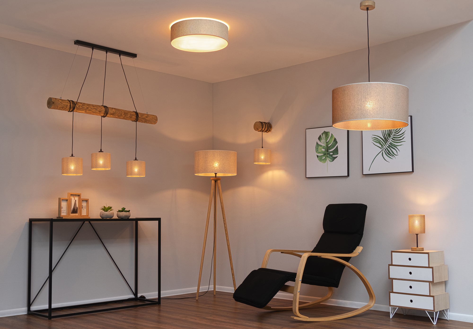 OTTO products Tischleuchte »Emmo, Made in Europe«, 1 flammig, Leuchtmittel E27 | ohne Leuchtmittel, Tischlampe, hochwertiger Textilschirm, Leuchtenfuß aus Holz und Metall