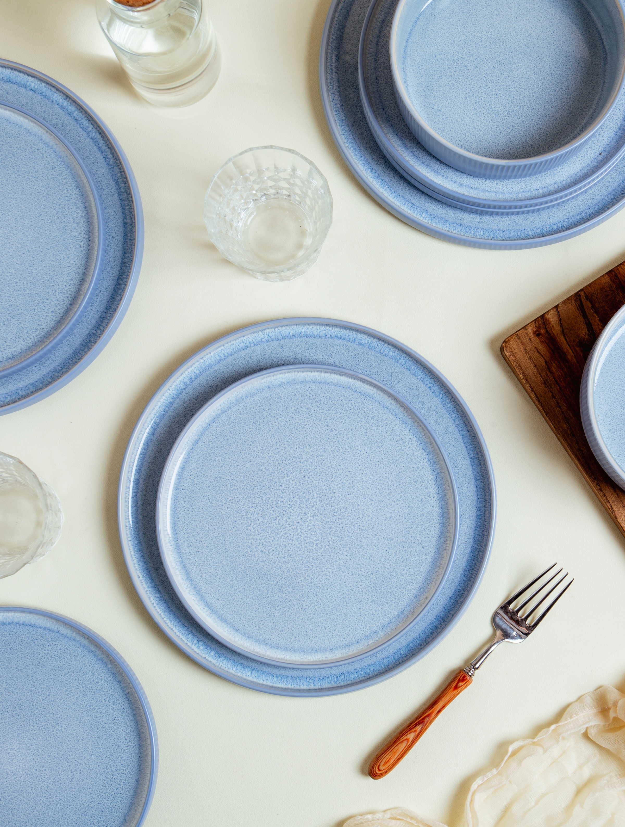 OTTO home Geschirr-Set »Ylvii, außen matt, innen reaktiv glasiert« Riffeloptik, spülmaschinenfest und mikrowellengeeignet