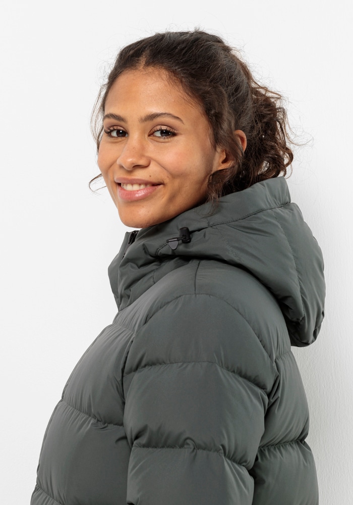 Jack Wolfskin Daunenjacke »FROZEN PALACE JACKET W«, mit Kapuze