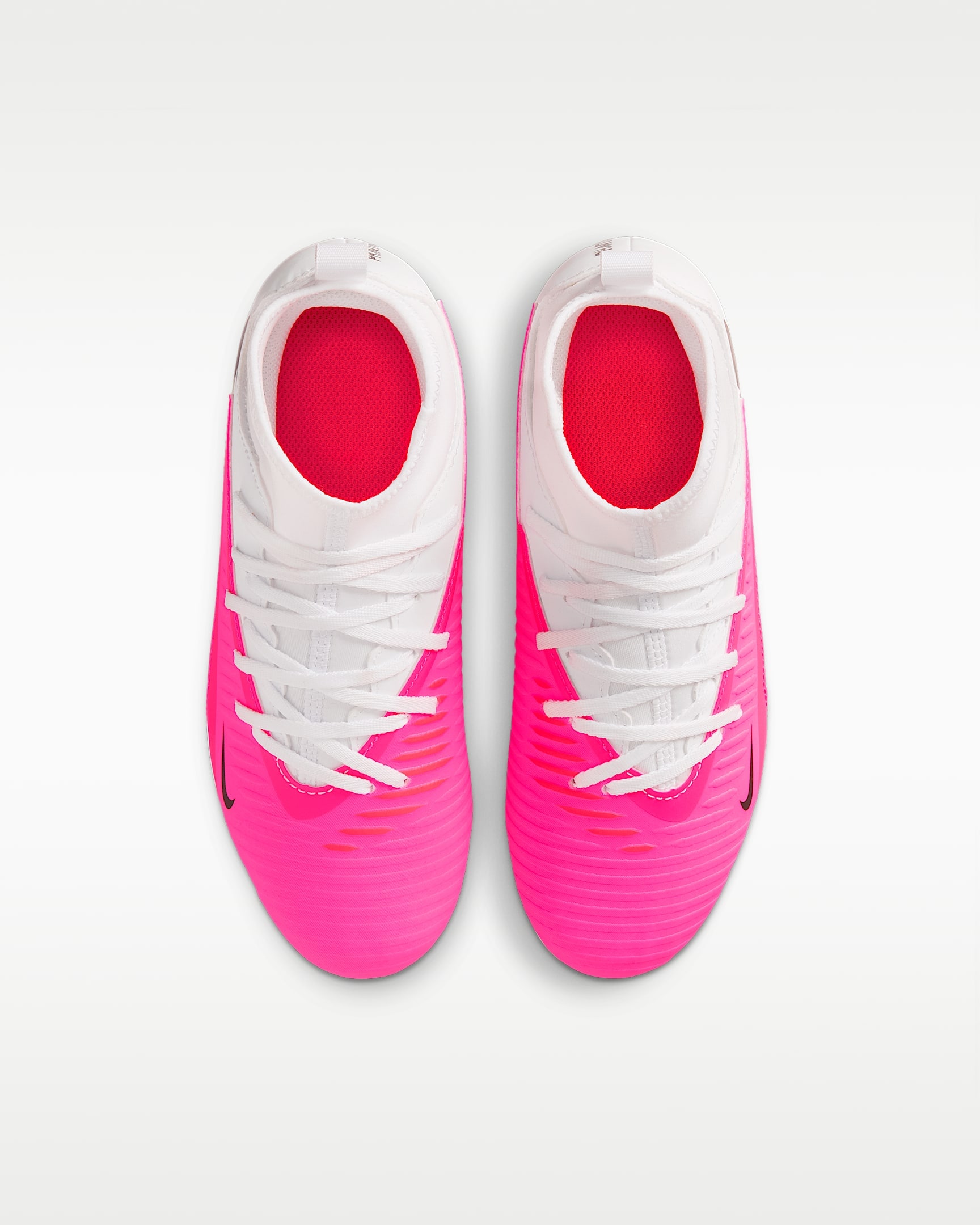 Nike Fußballschuh »JR PHANTOM 6 HIGH CLUB FGMG T«  Außensohle für Rasenplätze, für Kinder & Jugendliche
