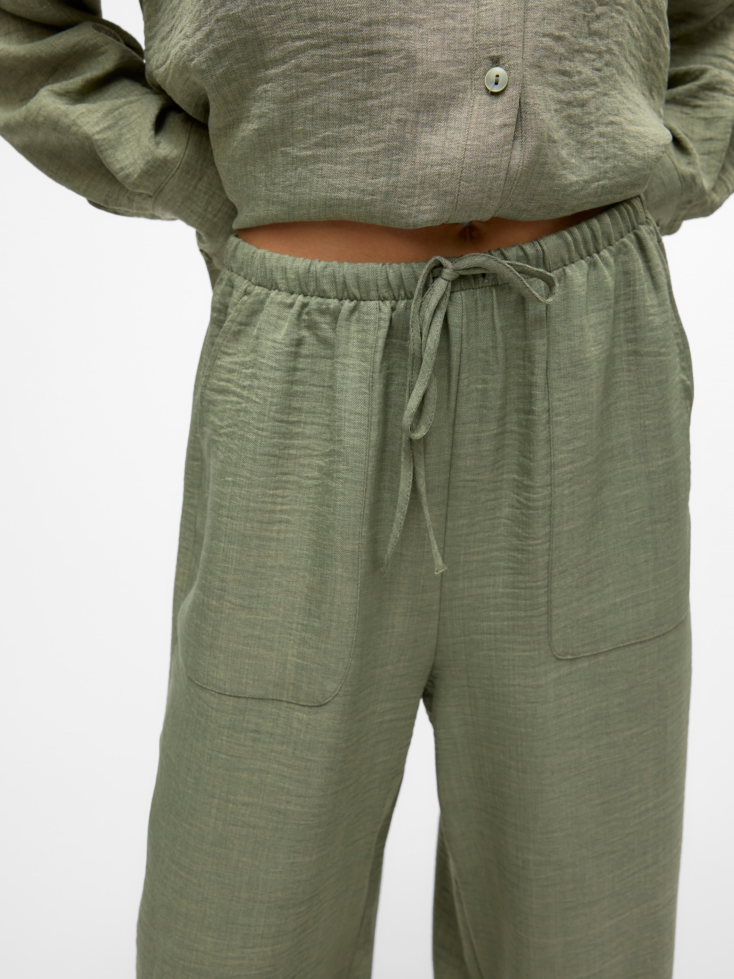 Vero Moda Schlupfhose »VMMELANEY HW LOOSE PANT WVN GA NOOS«