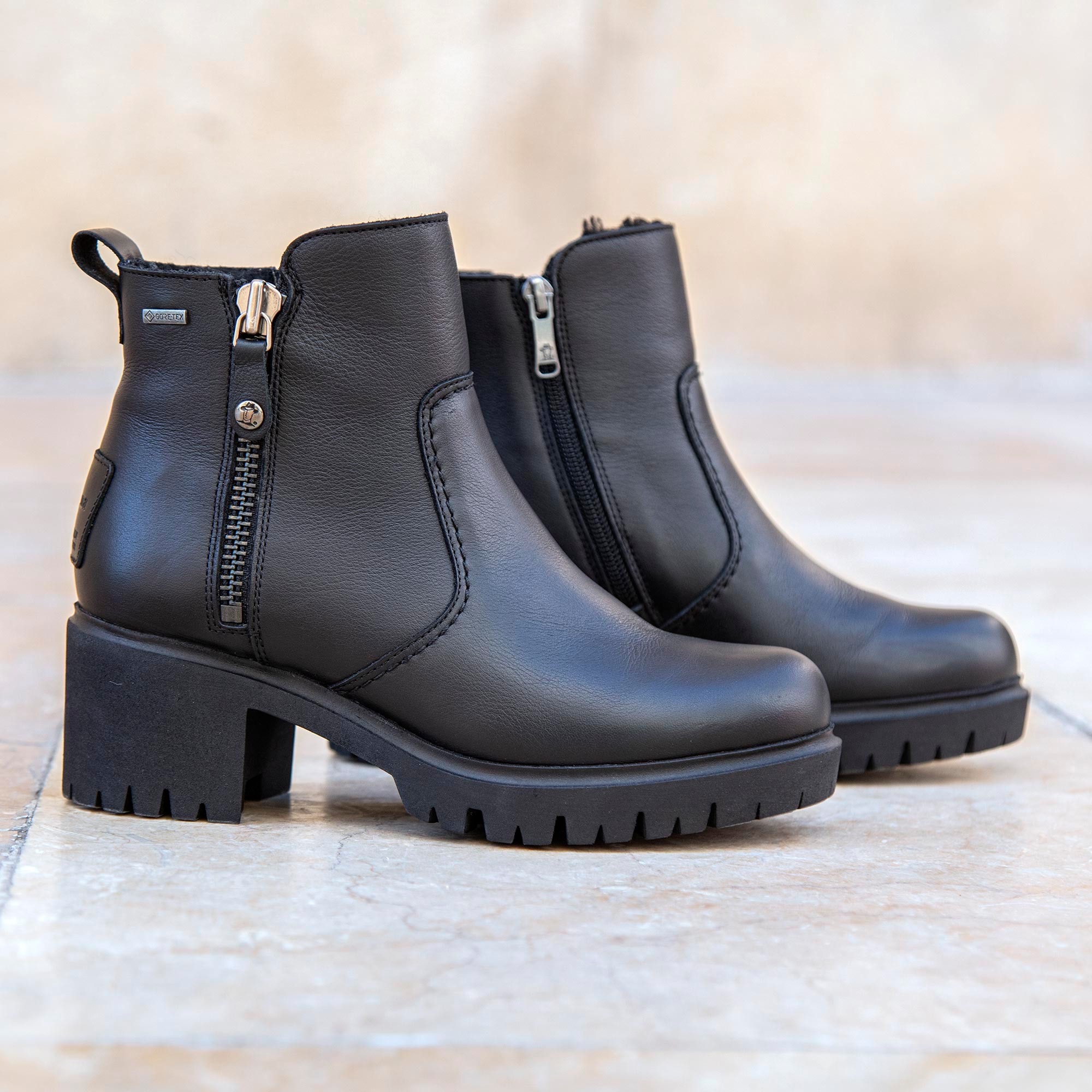 Panama Jack Stiefelette »GTX«  Winterboots, Blockabsatz, mit GORE-TEX-Ausstattung