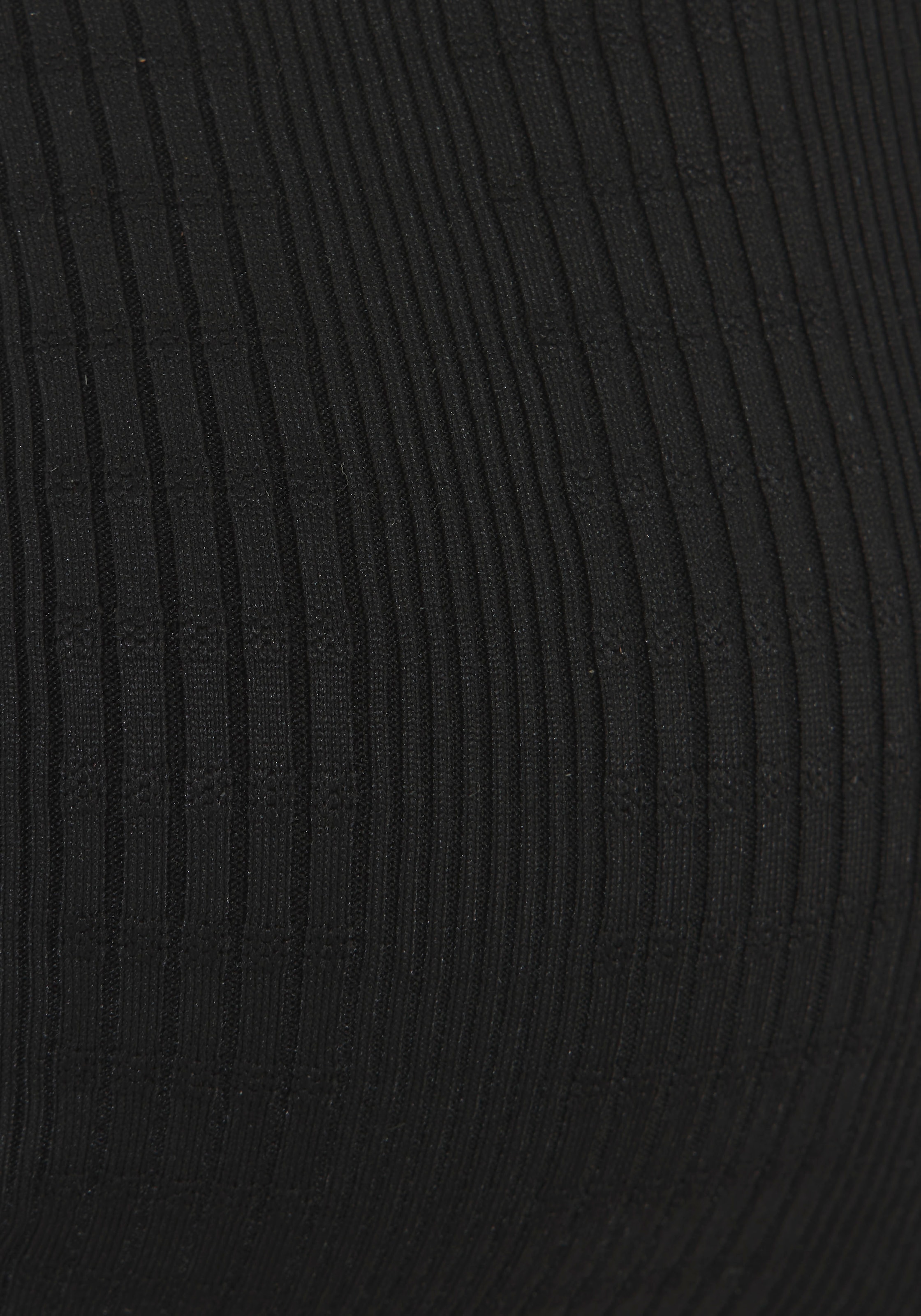 Copenhagen Studios Bandeau-Bikini-Top »Nela«, mit V-förmigem Cut-Out vorn