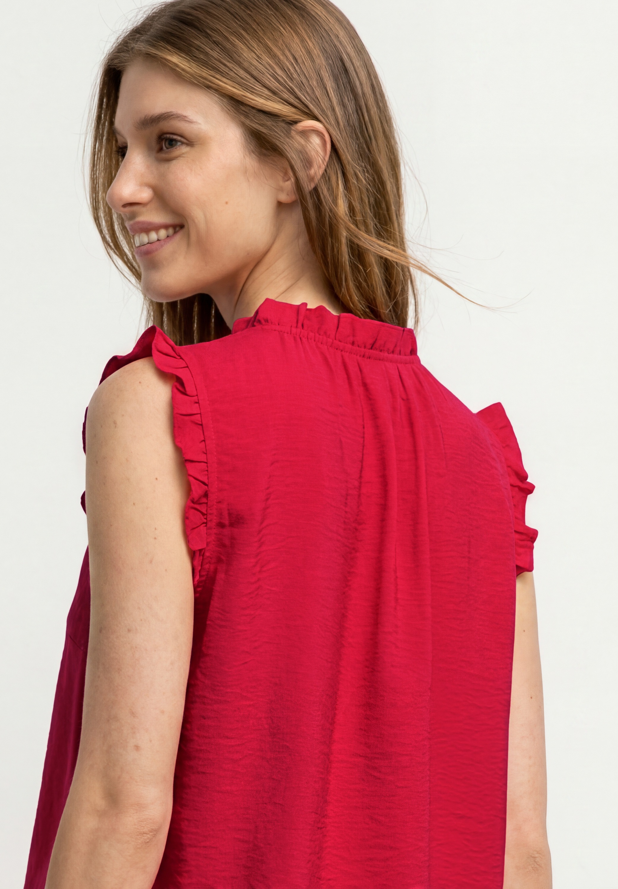 STREET ONE Rüschenbluse Sommertop mit V-Neck und Rüschen