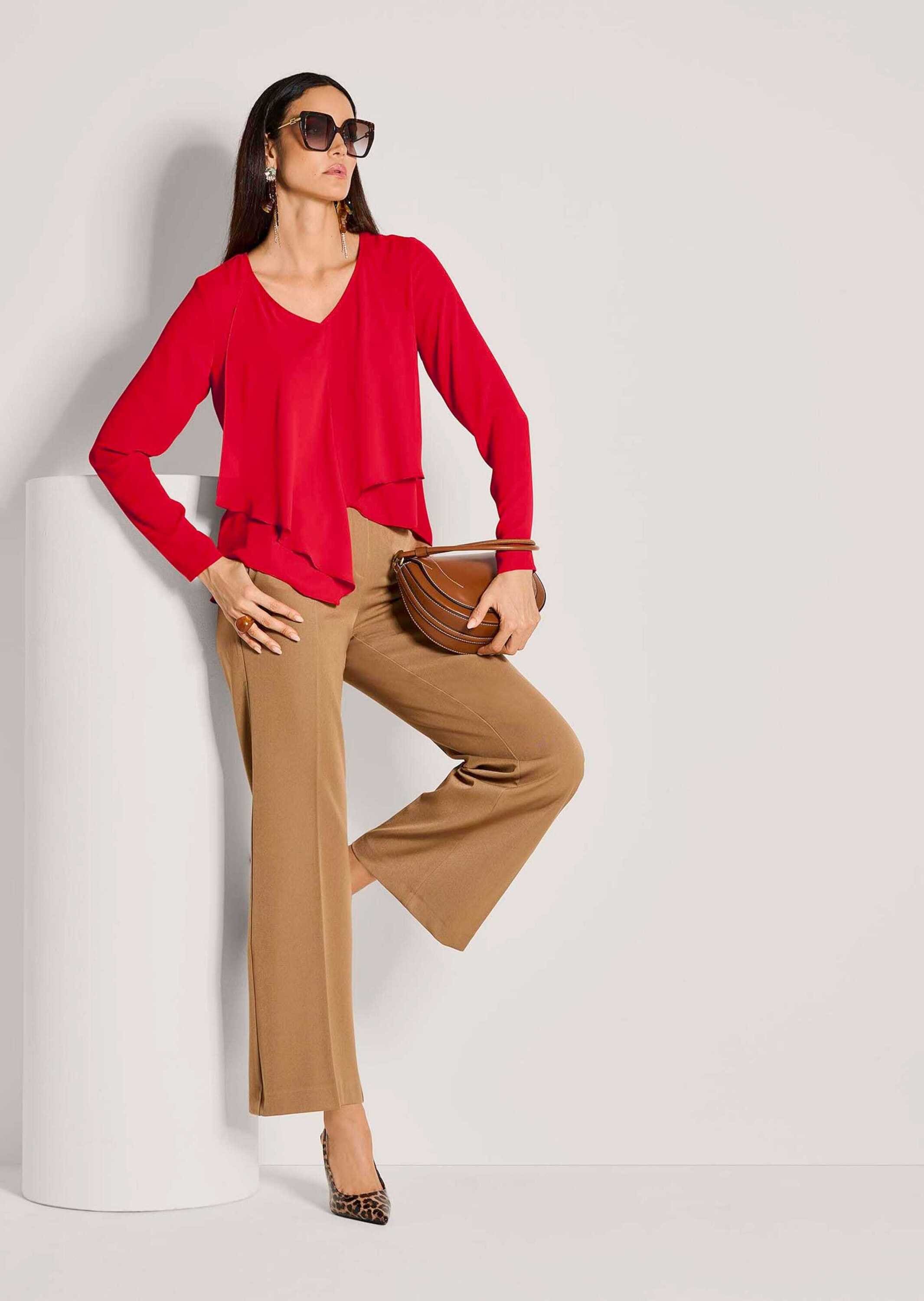 MADELEINE Langarmbluse »Volantbluse Elegante Bluse mit asymmetrischem Saum«