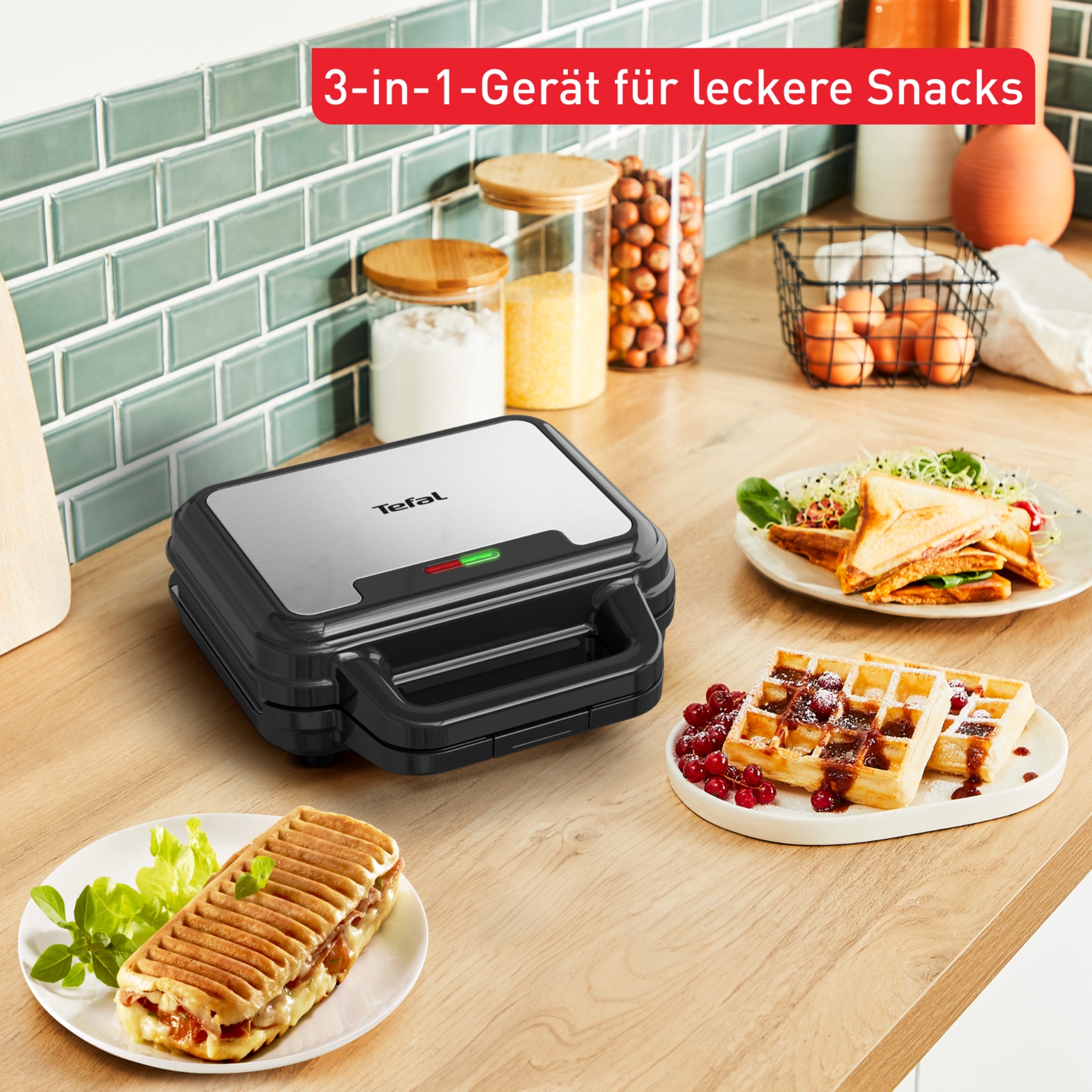 Tefal Sandwichmaker »Ultracompact 3-in-1 Sandwich/Waffel/Panini, Antihaftbeschichtung«, 700 W, platzsparende Aufbewahrung, Maße: 23 x 23 x 9 cm, SW383D
