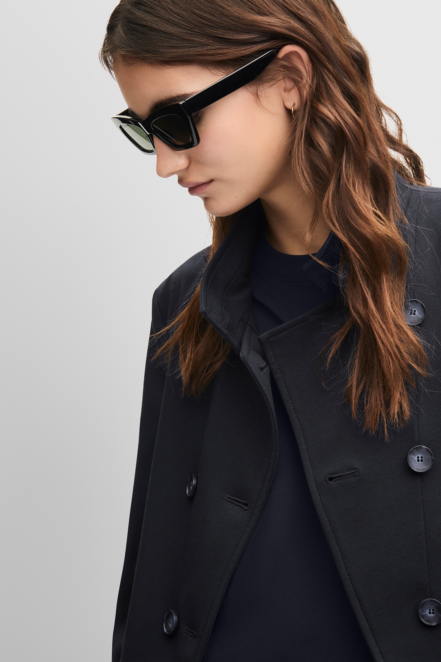 Cinque Kurzblazer »CILOKO« Stehkragen, taillierter Schnitt, elastischer Materialmix