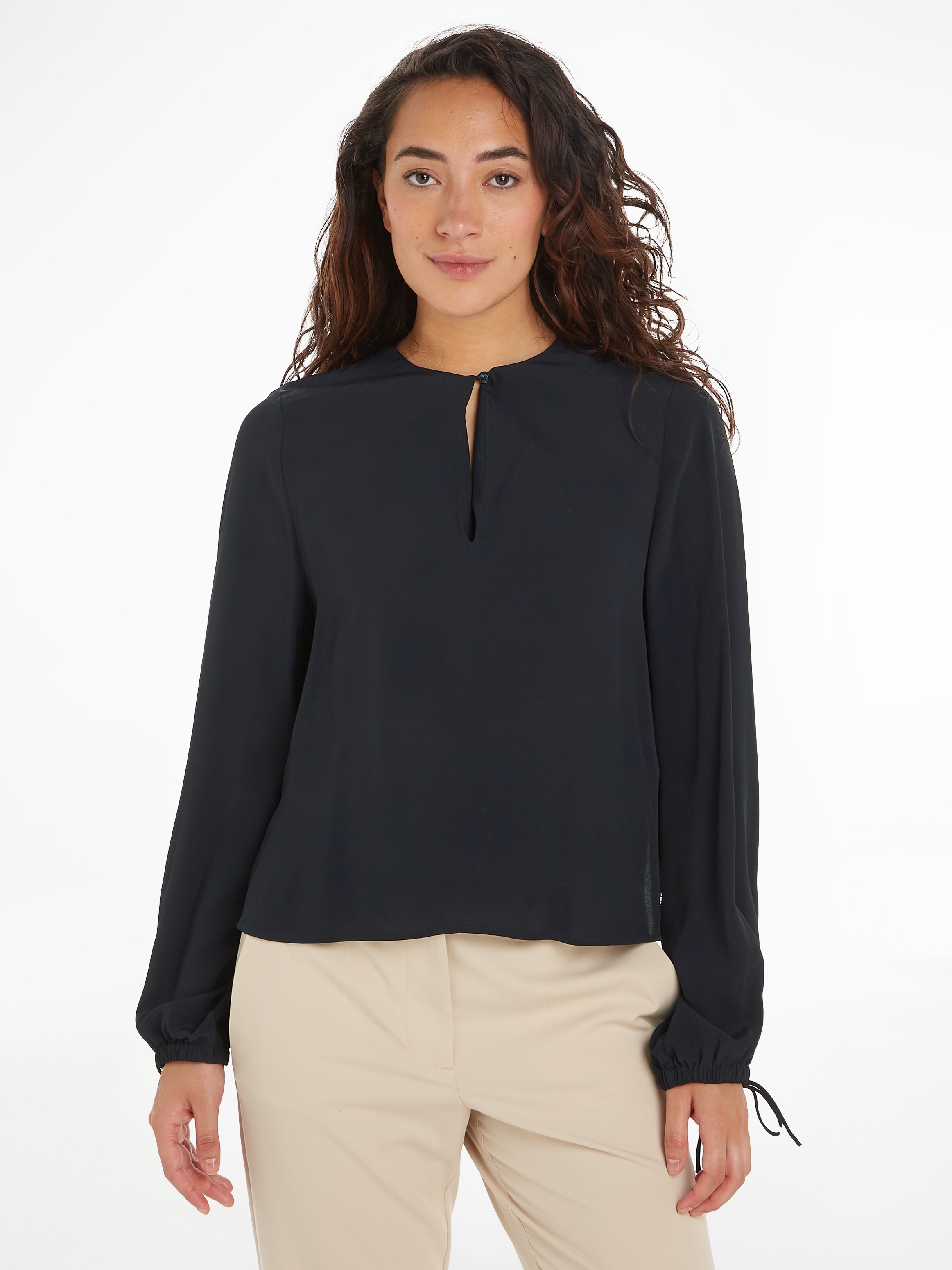 Crepebluse »VISCOSE CREPE SOLID VN BLOUSE«, mit Metalllabel