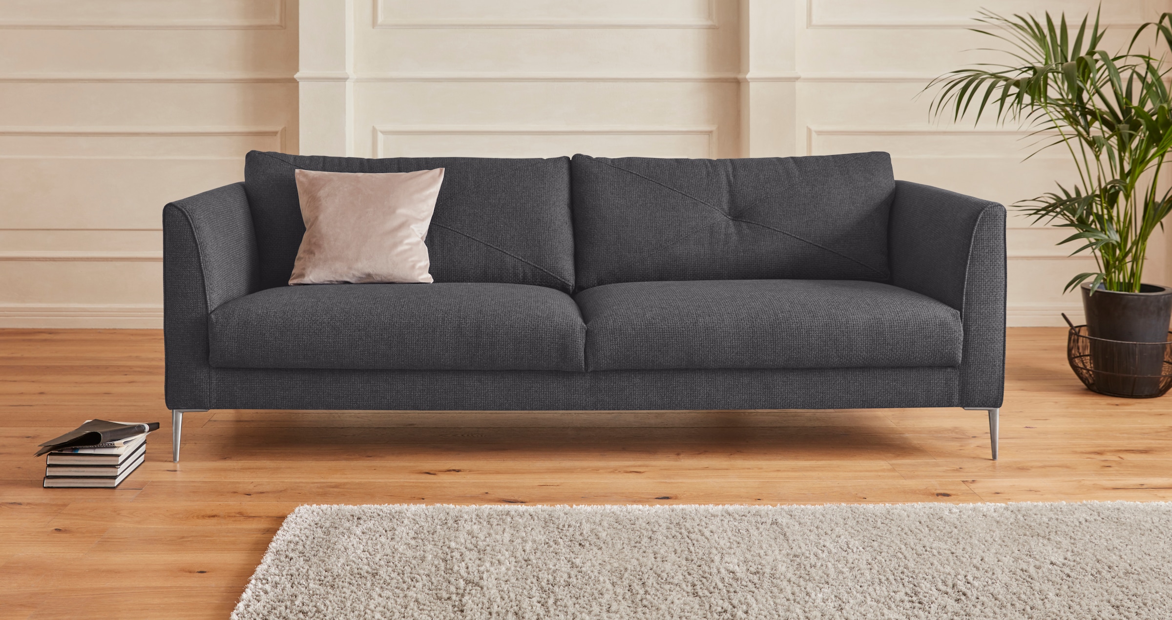 TRENDMANUFAKTUR 2,5-Sitzer »Chilltime, elegant und bequem, Komfortsitzhöhe 46cm, Breite 237cm« mit eleganter Kreuznaht in den Rückenkissen, Breite 237 cm