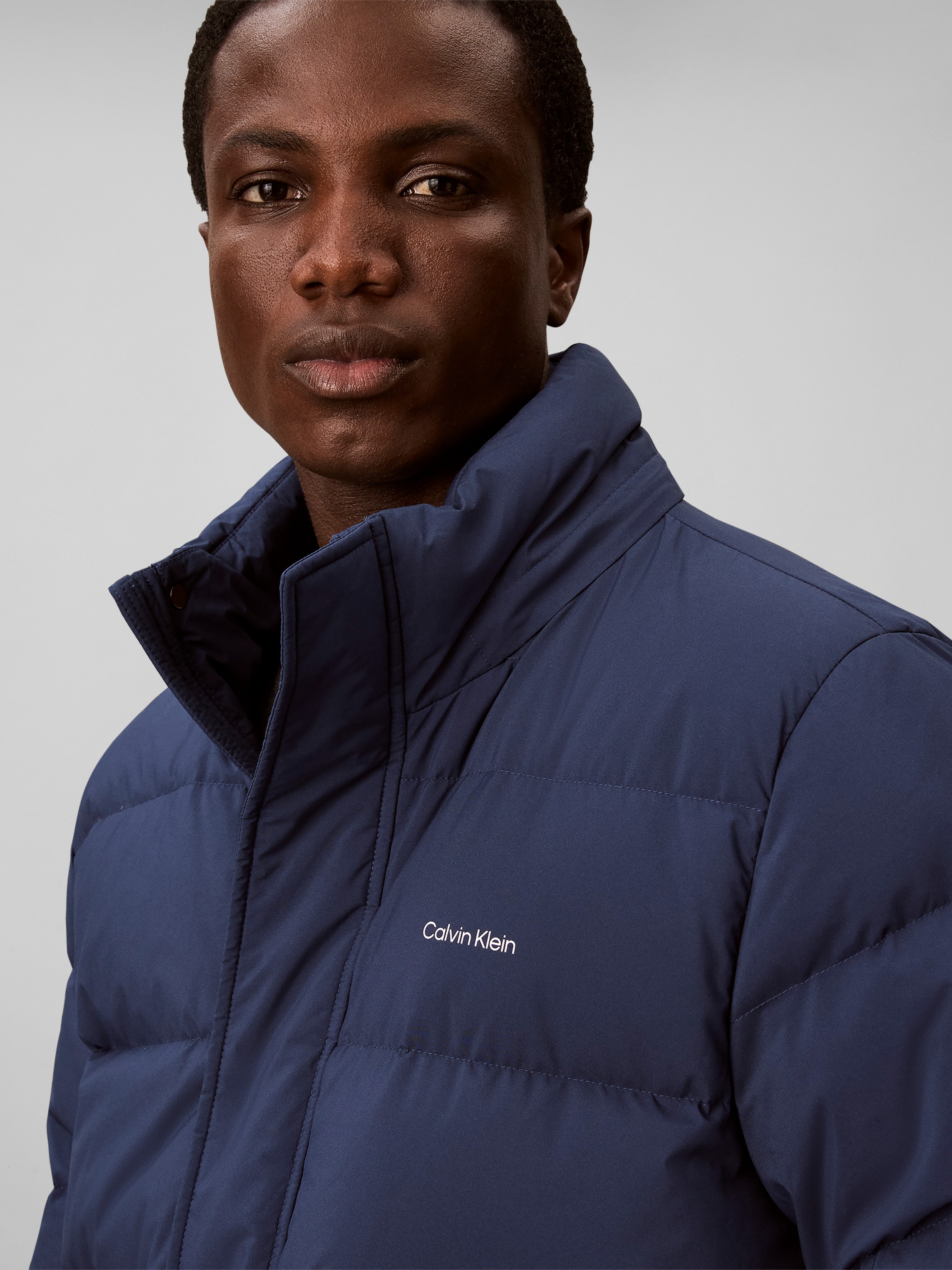 Calvin Klein Steppjacke »MATTE DOWN PUFFER« mit Kapuze Regular fit mit Kapuze