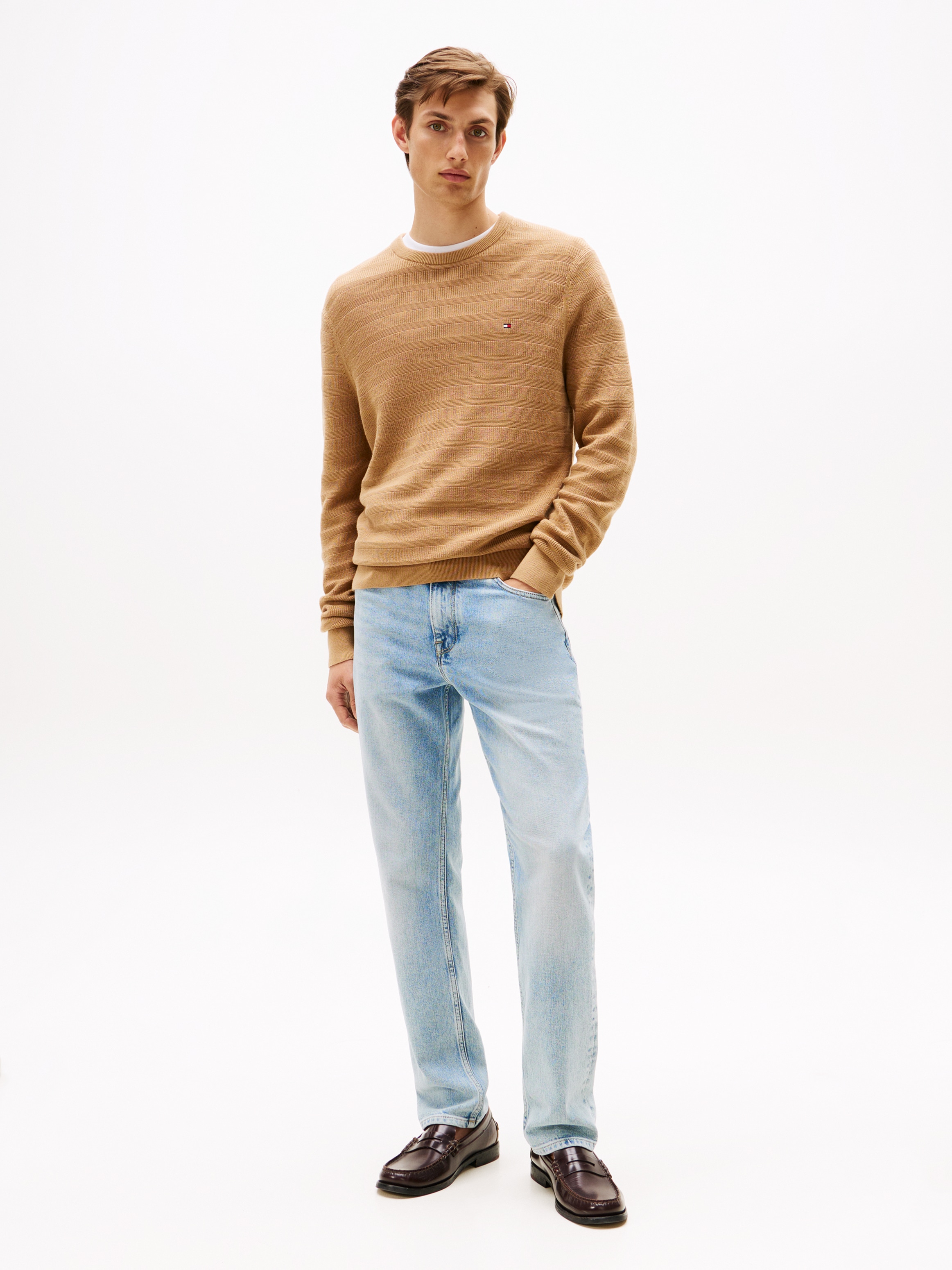 Tommy Hilfiger Rundhalspullover »STRIPE STRUCTURE«, regular fit, leicht überschnittene Schultern