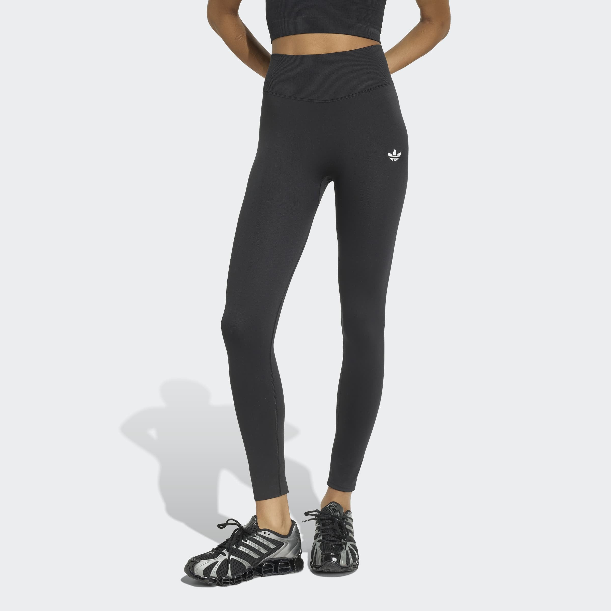 adidas Originals Leggings »ESSENTIALS, NAHTLOS«  SEAMLESS, perfekter Begleiter fürs Workout
