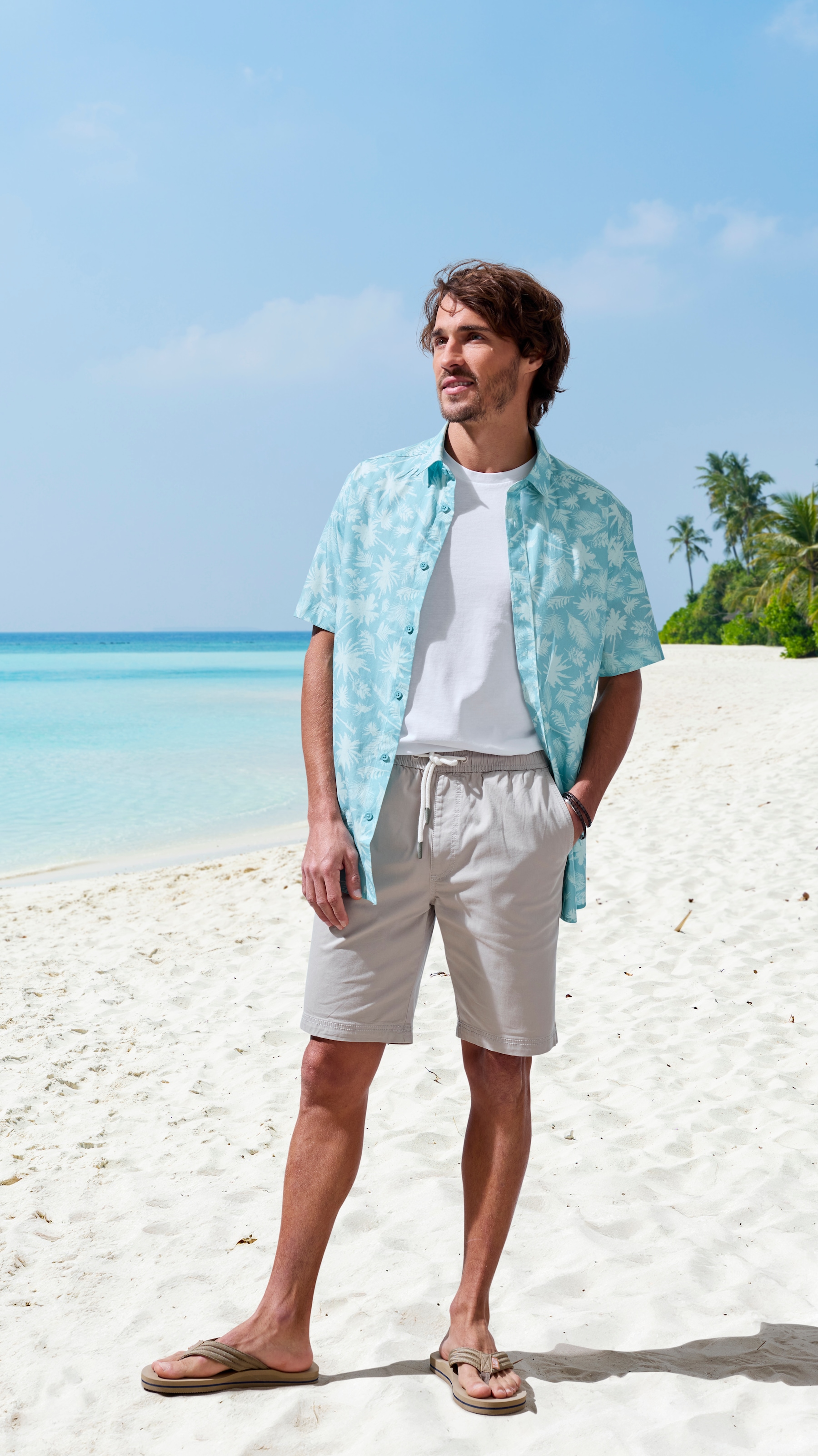 Beachtime Hawaiihemd »Regular fit«, Kurzarm, Freizeithemd mit Palmenprint, reine Baumwolle