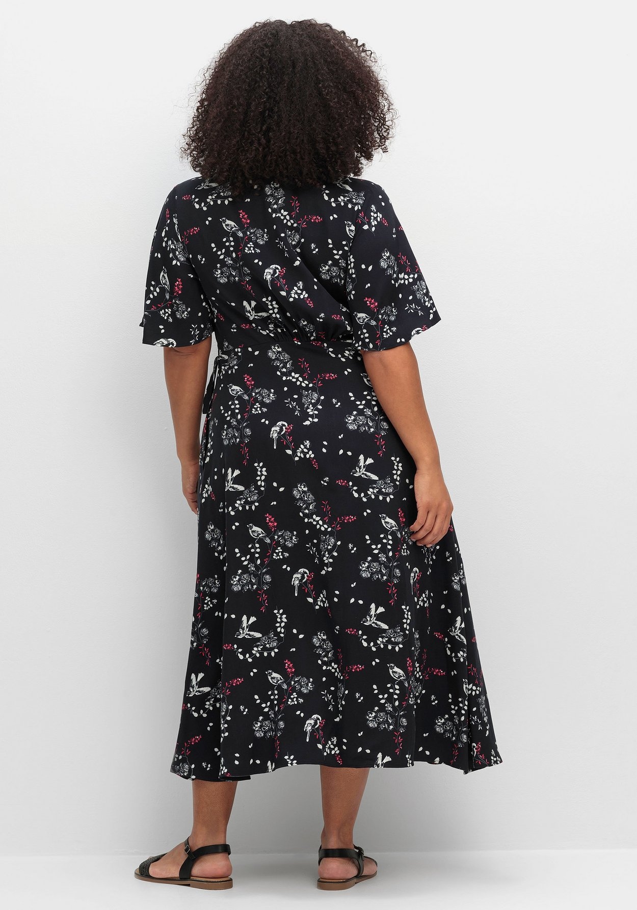 Sheego Druckkleid »Kleid in Wickeloptik, mit Alloverprint«
