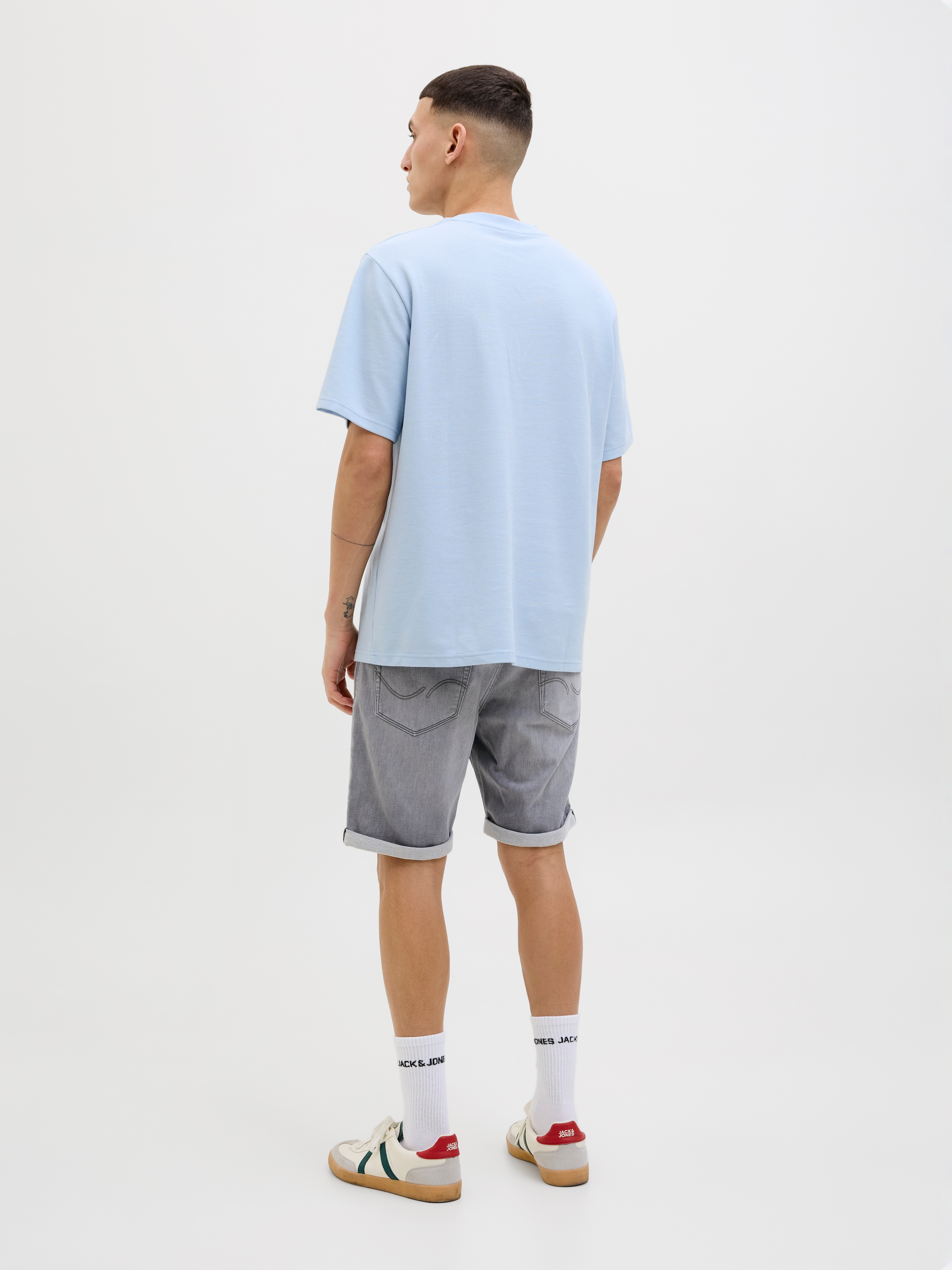 Jack & Jones Shorts »JJIRICK JJICON I.K. SHORTS GE 064 SN«, im Five-Pocket Style