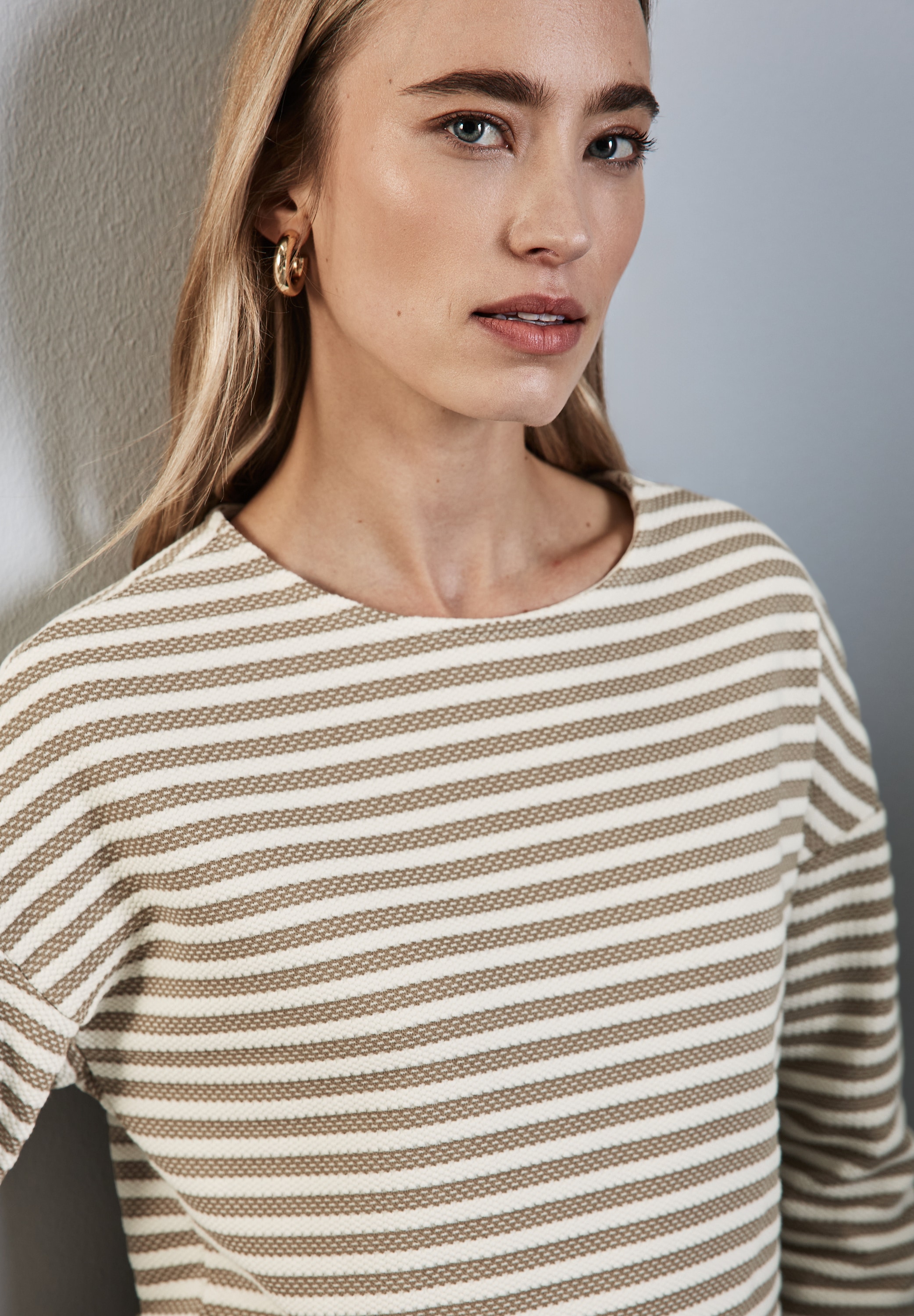 STREET ONE Sweatshirt, mit Streifenmuster