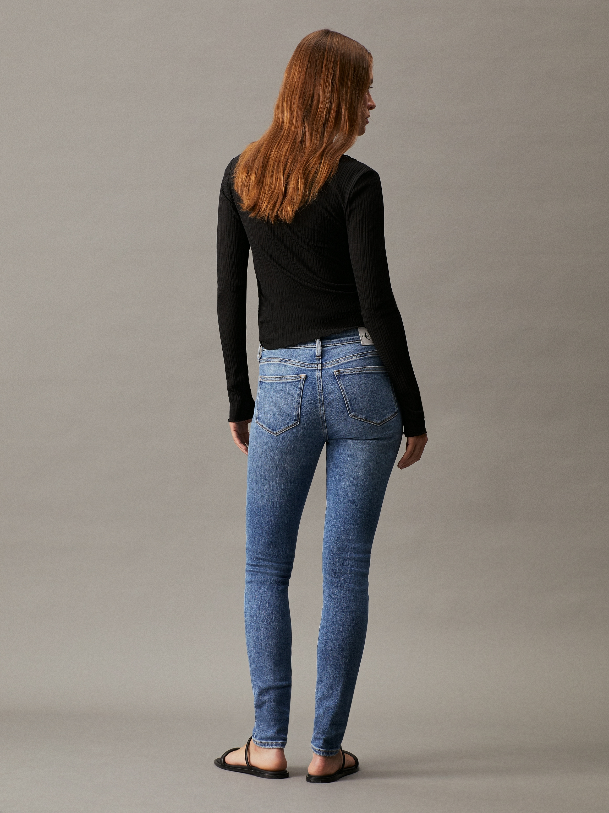 Calvin Klein Jeans Skinny-fit-Jeans »MID RISE SKINNY«, mit Markenlabel