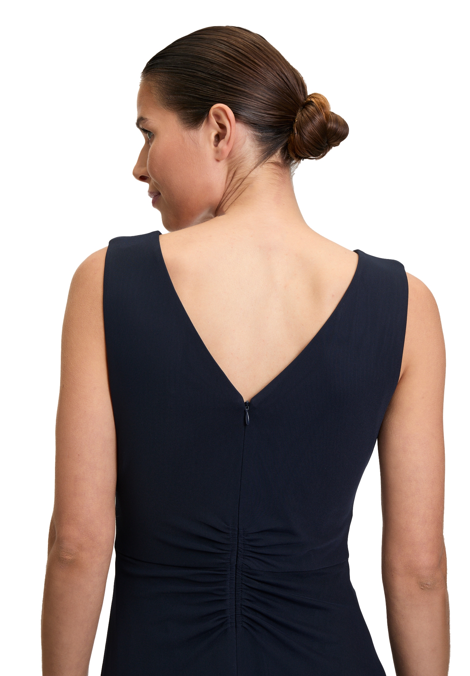 Vera Mont Abendkleid »Abendkleid mit V-Ausschnitt«