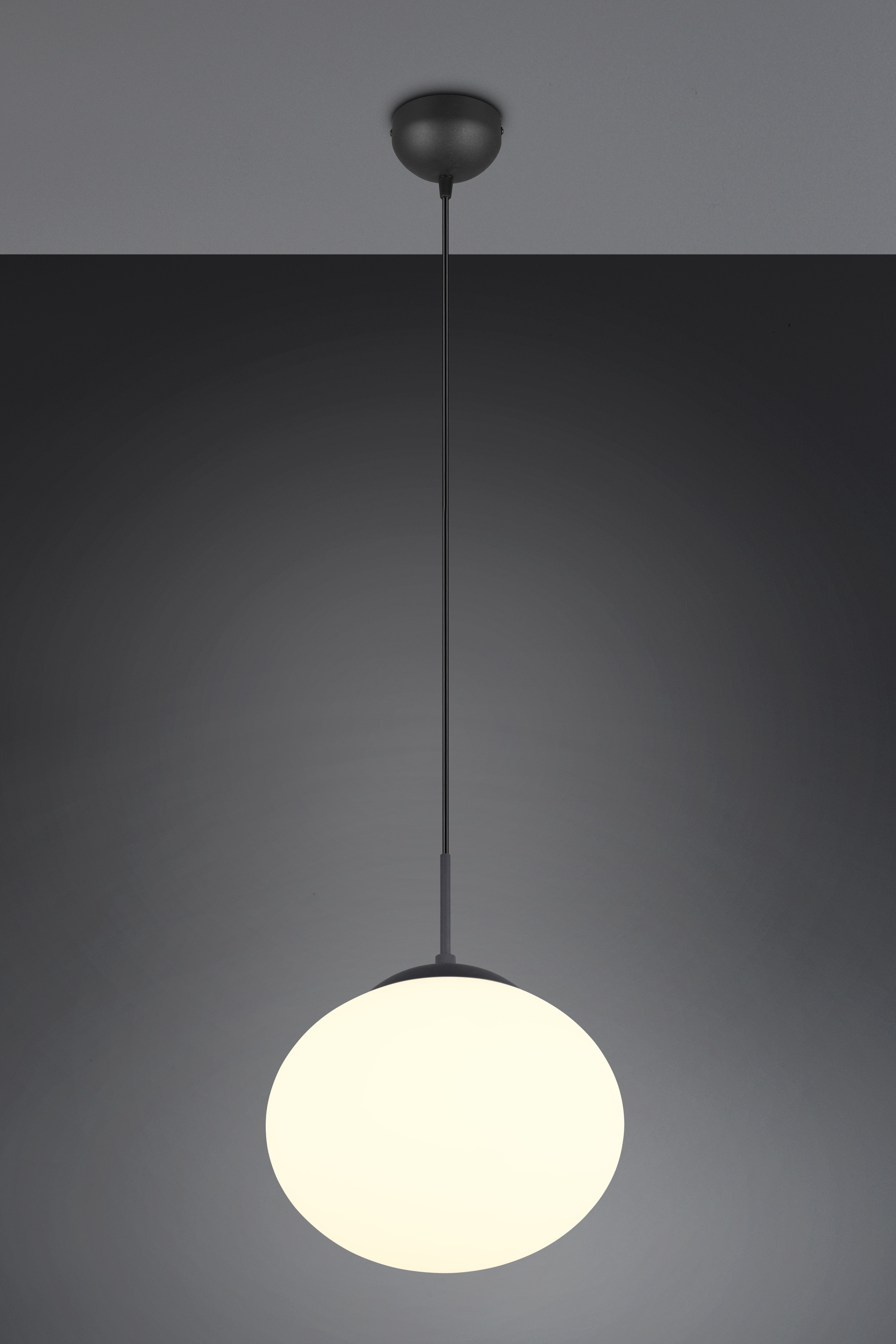 TRIO Leuchten Pendelleuchte »FOMENTO, Hängelampe mit Glasschirm, exkl 1x E27 max 15W« E27 1 Stk. warmweiß - kaltweiß Glas Hängeleuchte Höhe 150 cm, Hängelampe Küche Esszimmer Wohnzimmer