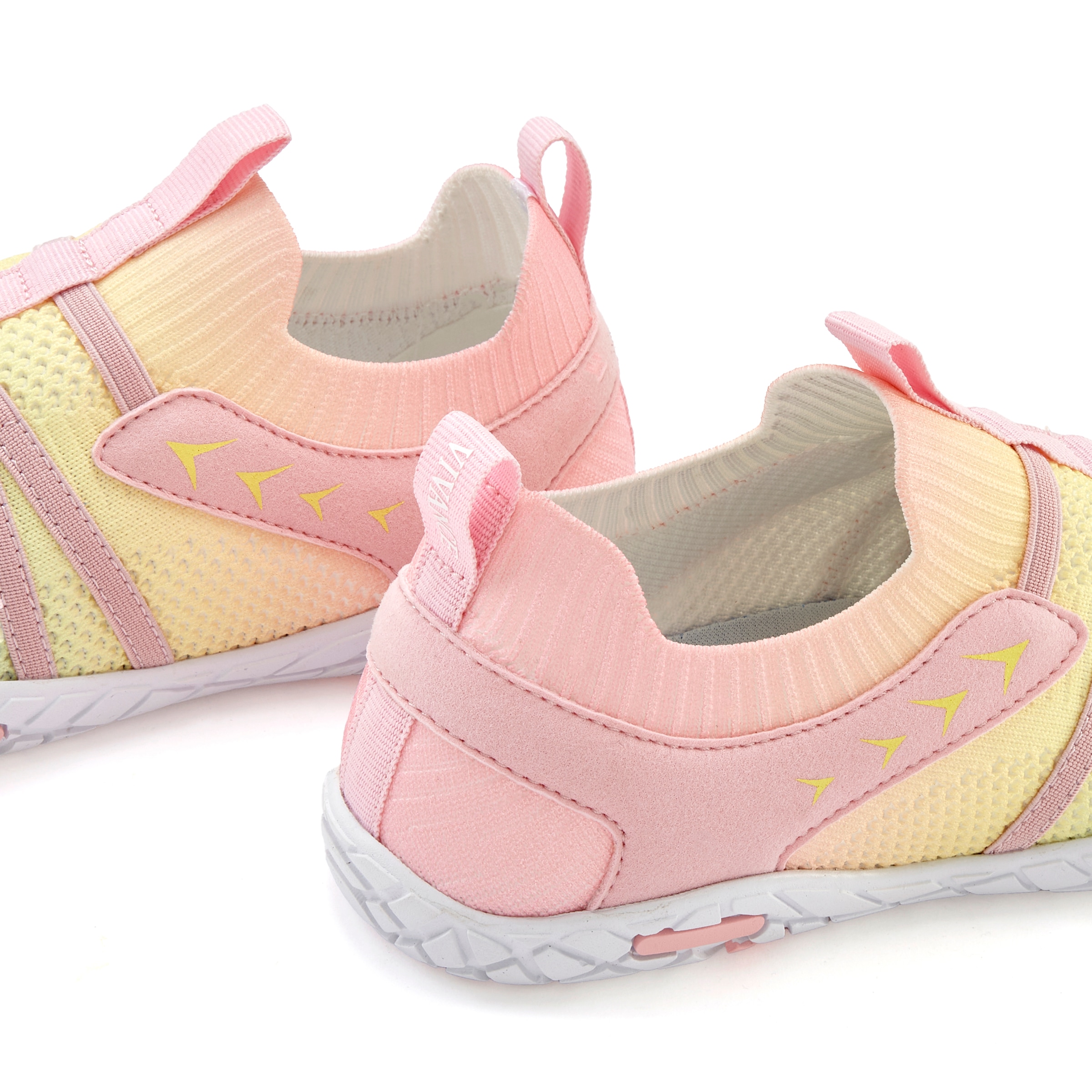 Vivance Sneaker »Halbschuh, Freizeitschuh«, mit Farbverlauf zum Reinschlüpfen