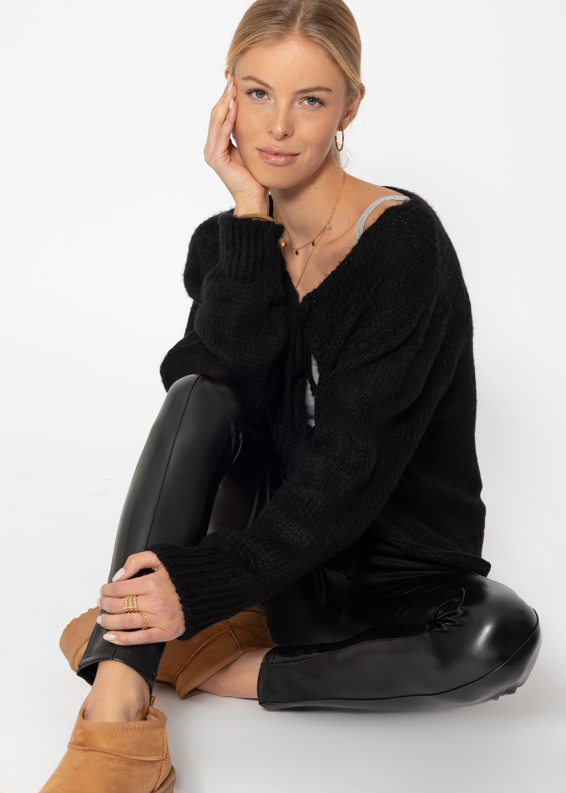SASSYCLASSY Lederhose »High-Rise Thermo Kunstleder Leggings mit Biese«  Kunstleder High- Rise Leggings Damen Schwarz mit Biesennaht