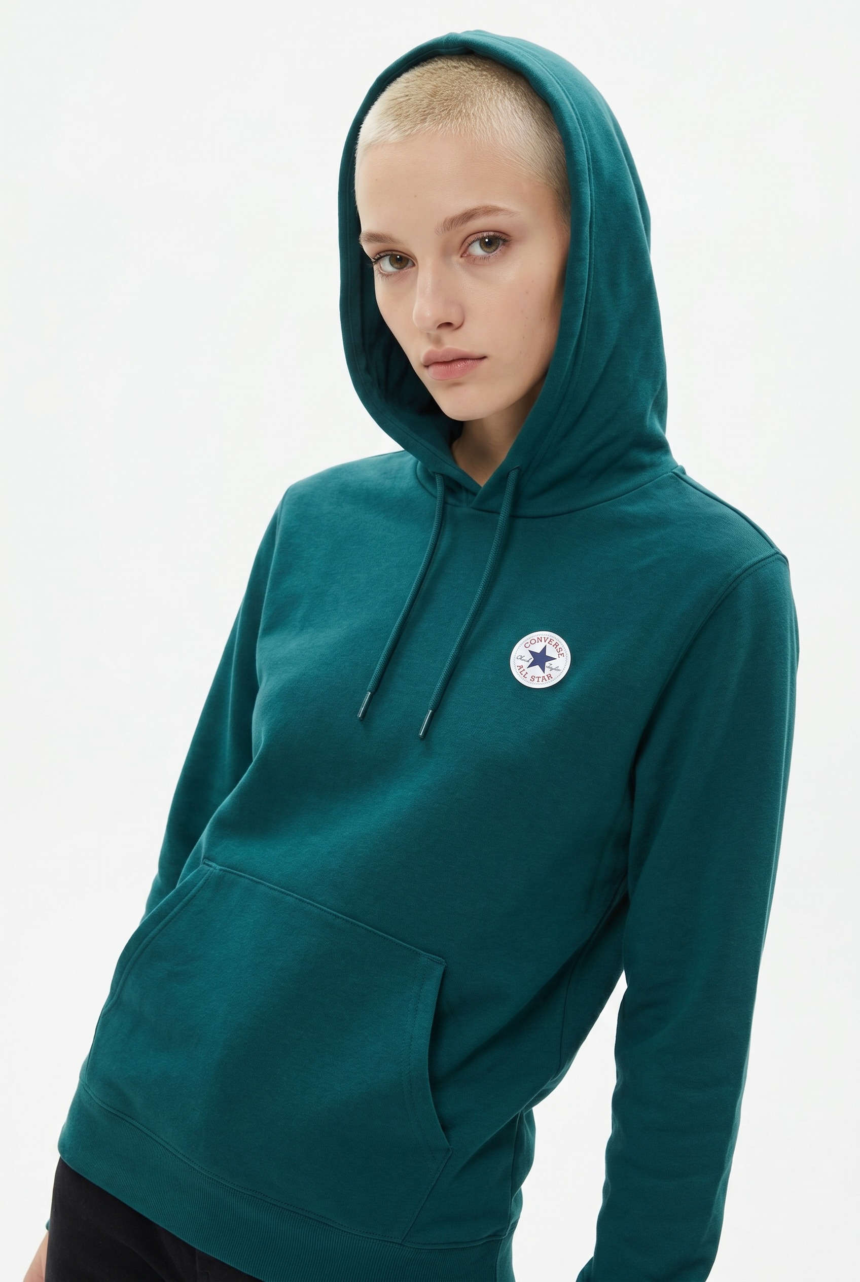 Converse Kapuzensweatshirt »CONVERSE GO-TO CHUCK TAYLOR PATCH HOODIE«, mit Kordelzug, Langarm
