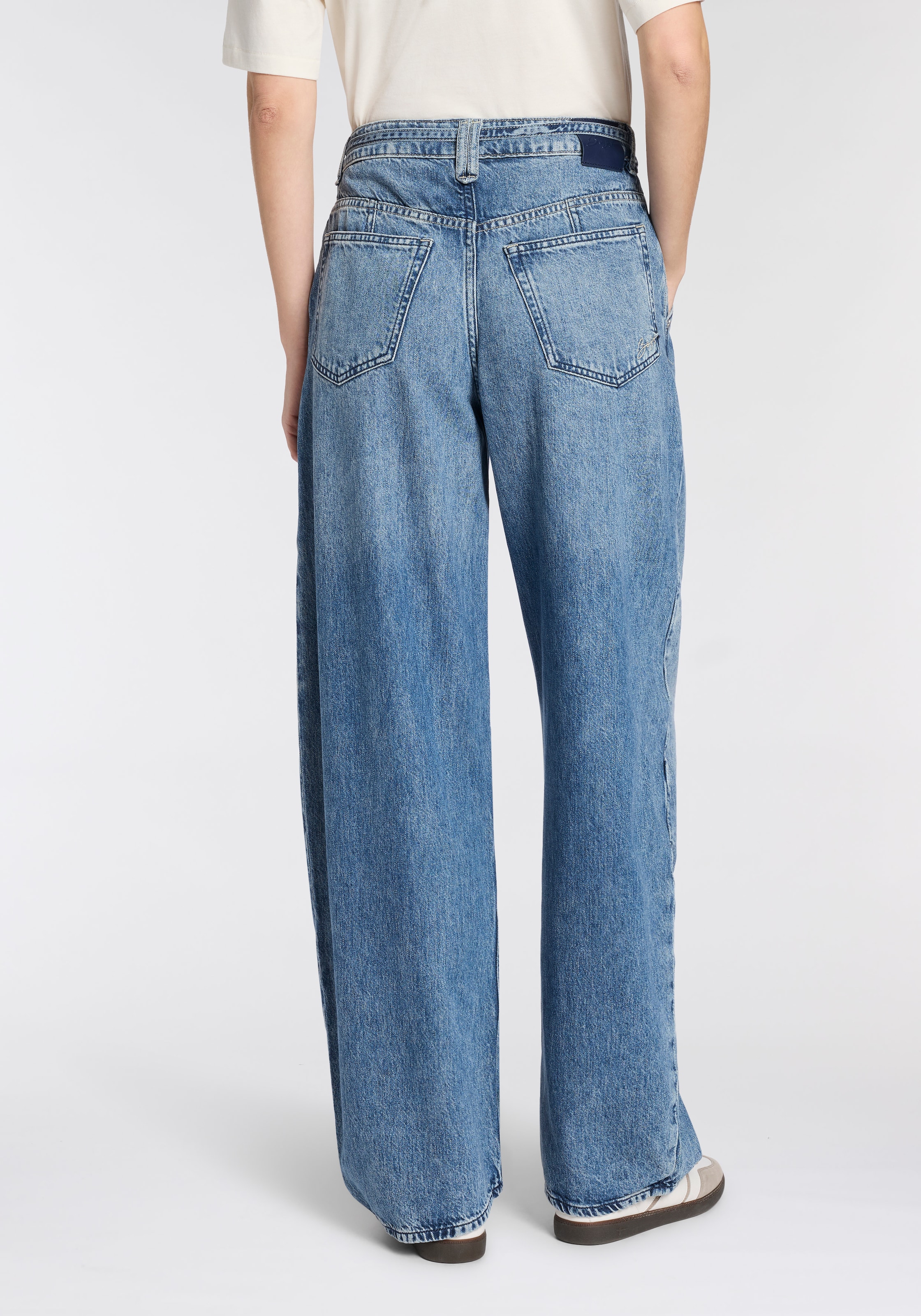 BOSS ORANGE Weite Jeans »PLEATED BARREL 1.0 Premium Damenmode« 2 tlg. mit Bindegürtel, High Waist