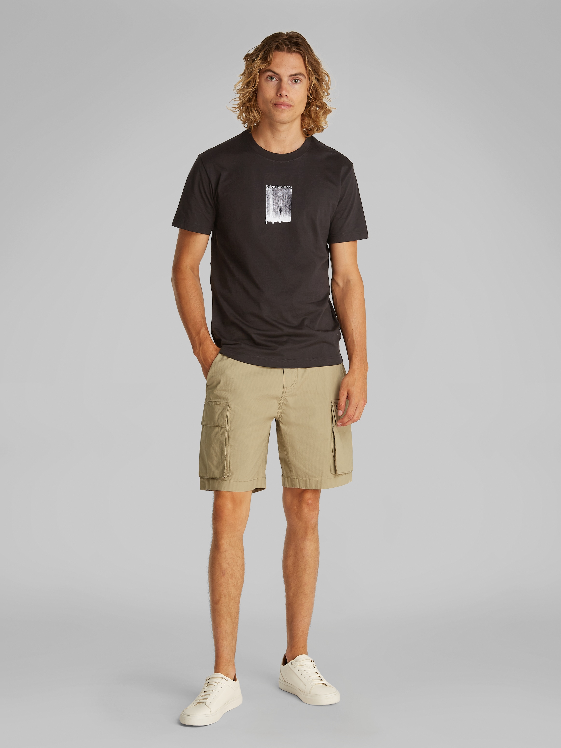Calvin Klein Jeans T-Shirt »BRUSH STROKE GRAPHIC TEE«, mit Logodruck