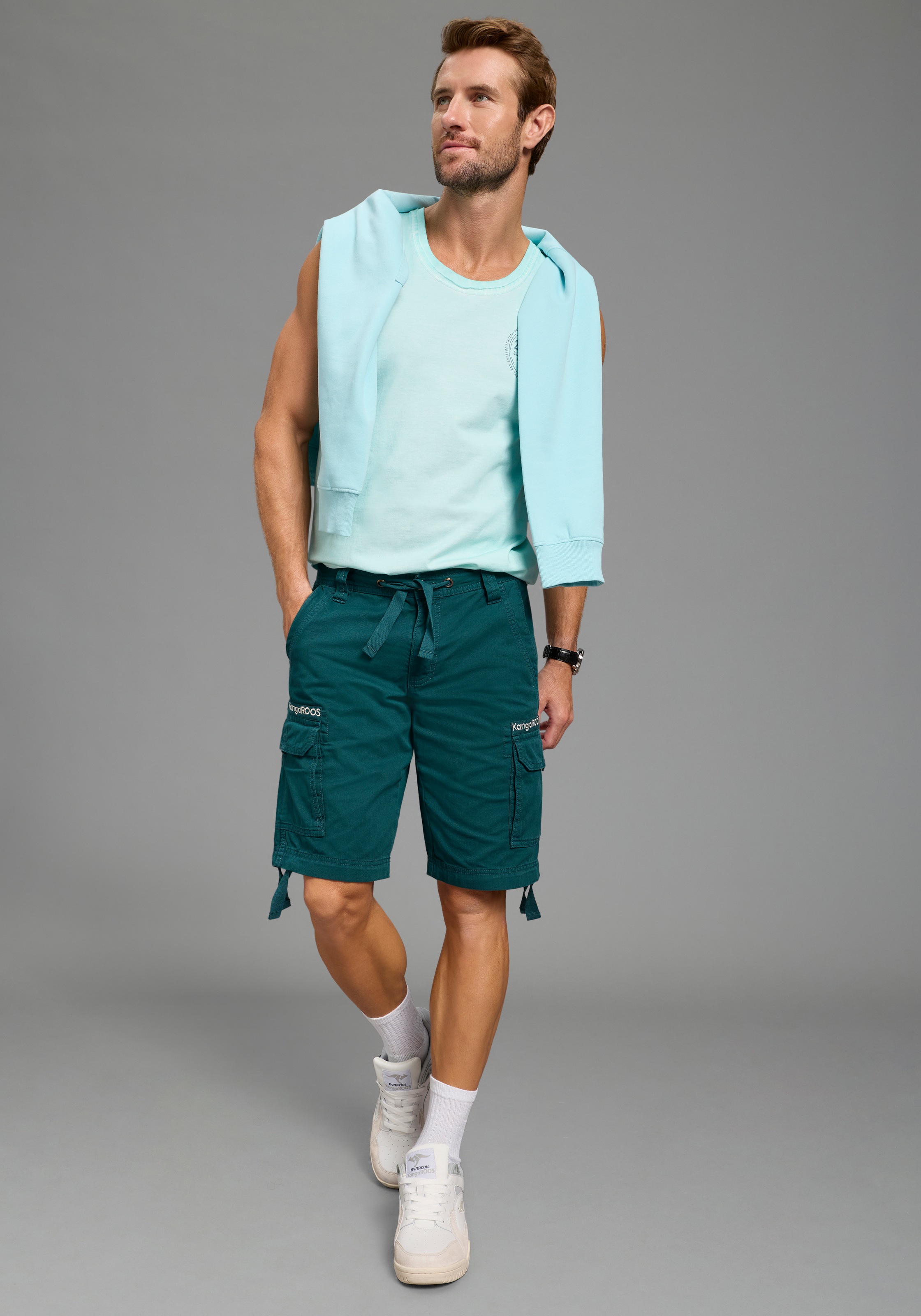 KangaROOS Cargoshorts  gerade geschnitten, mit Bindeband am Beinabschluss und Bund