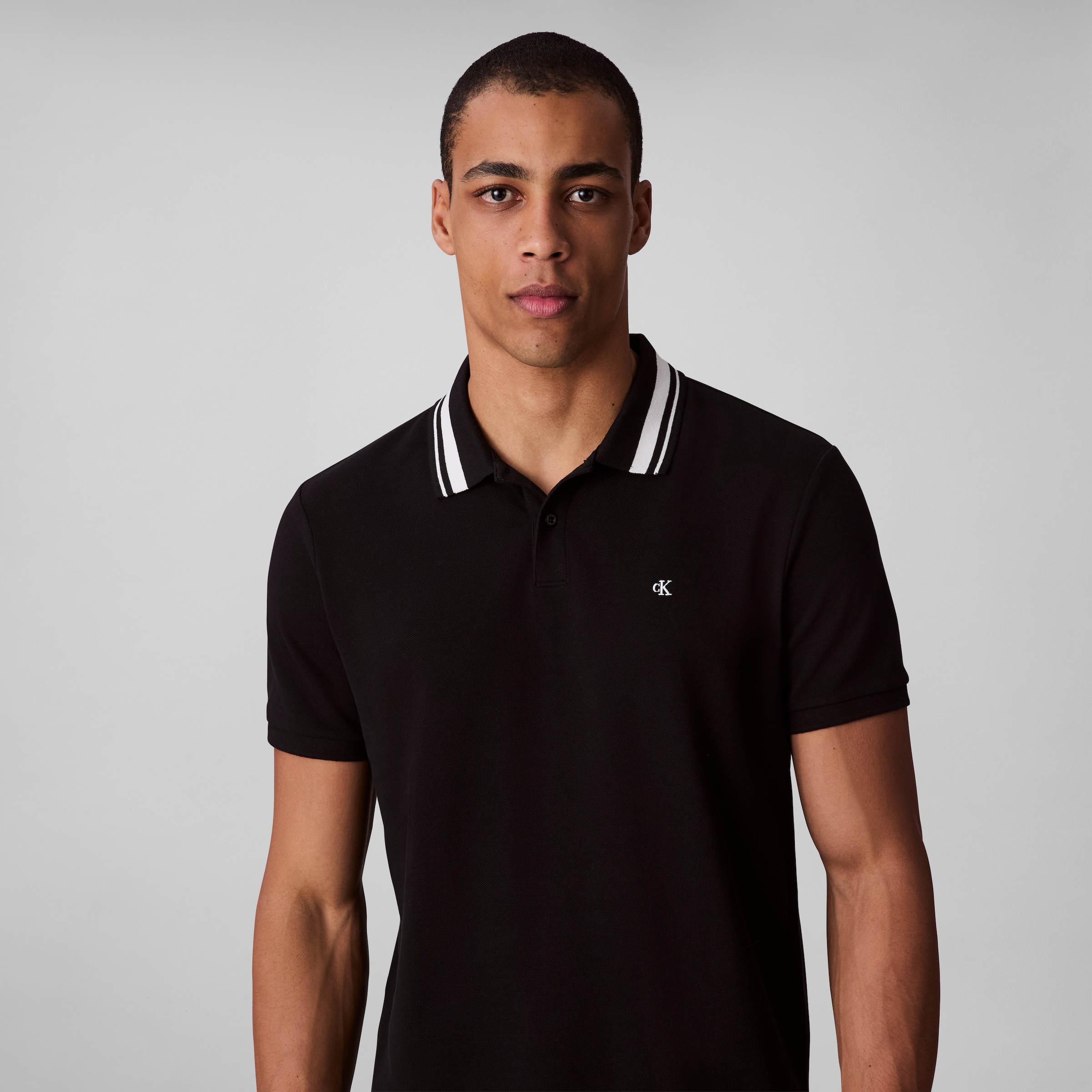 Calvin Klein Jeans Poloshirt »SS CSL PQ CLSSC TPPD«, Mit Rundhalsausschnitt