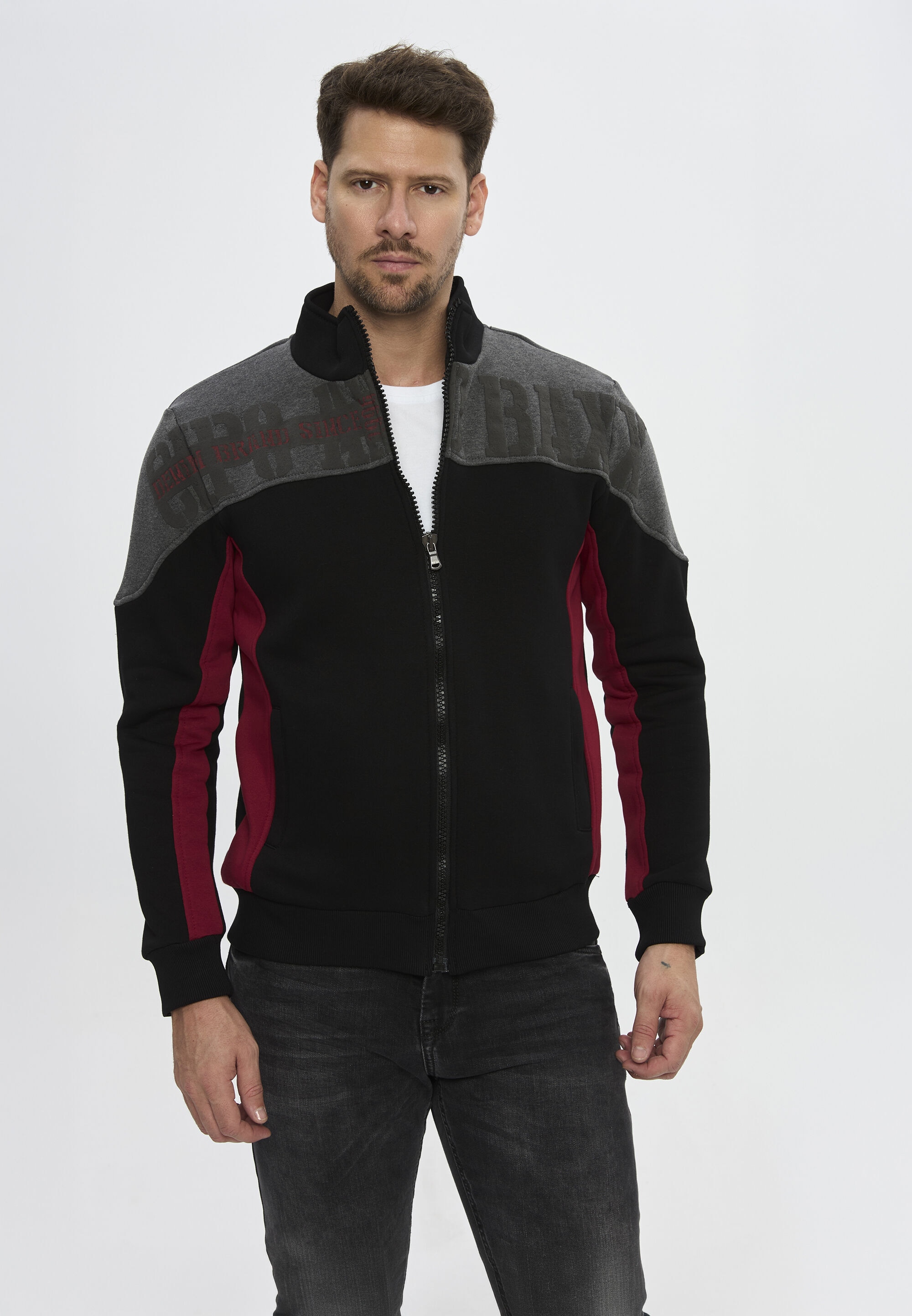 Cipo & Baxx Sweatjacke »Cipo & Baxx Sweatjacke« mit Stehkragen